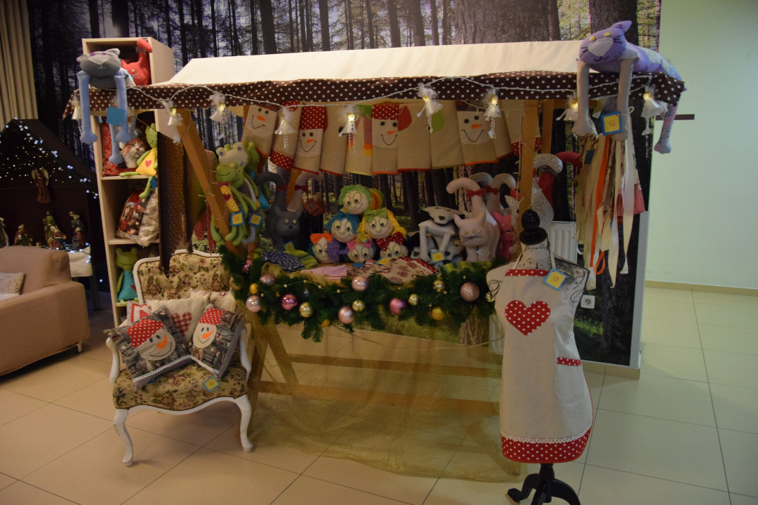 Slavnostna otvoritev Bazarja v avli