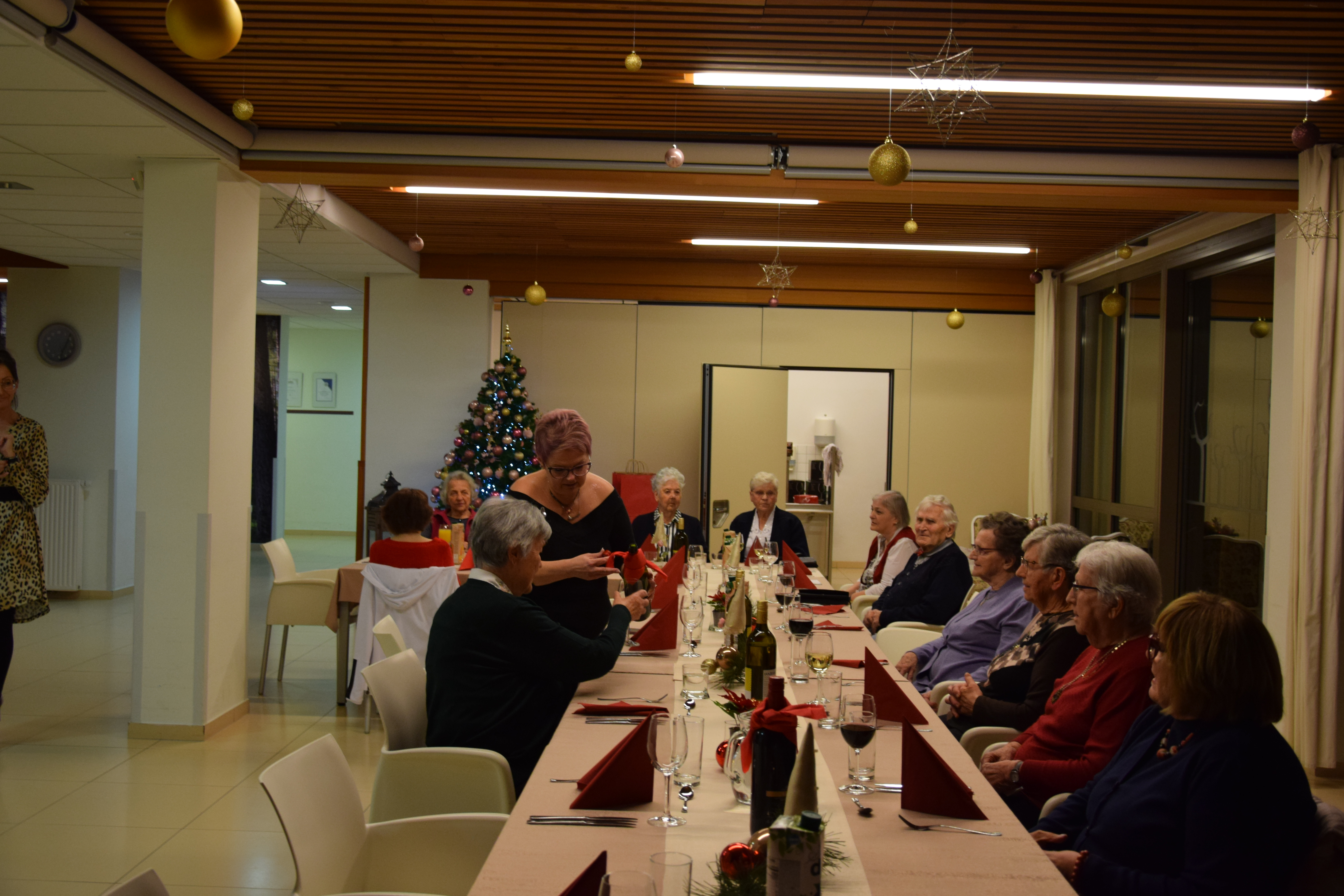 Slavnostna otvoritev Bazarja v avli