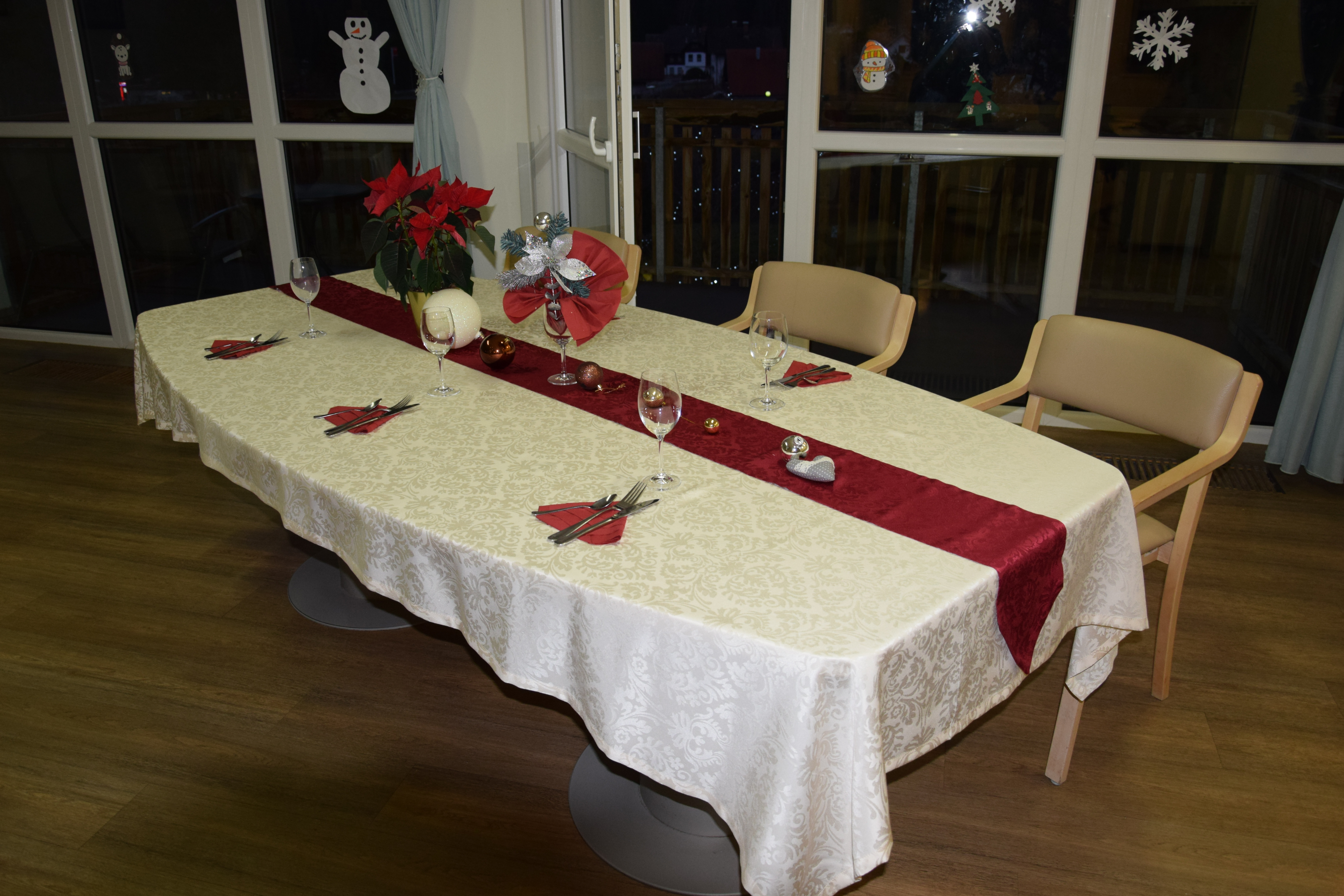 Slavnostna otvoritev Bazarja v avli