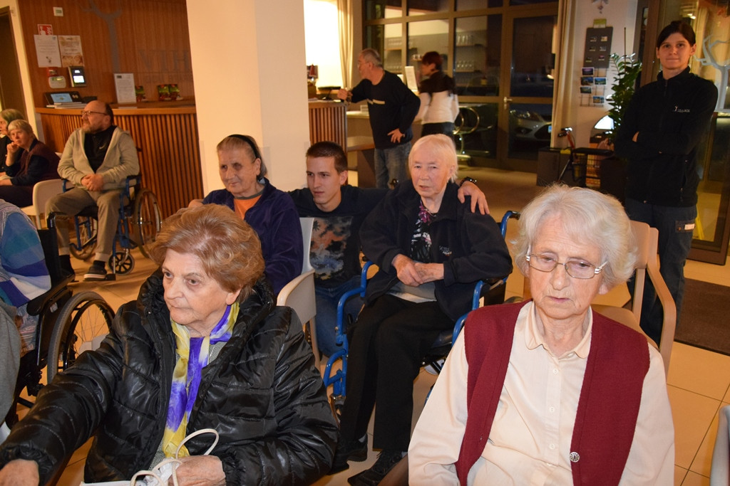 Slavnostni prižig lučk