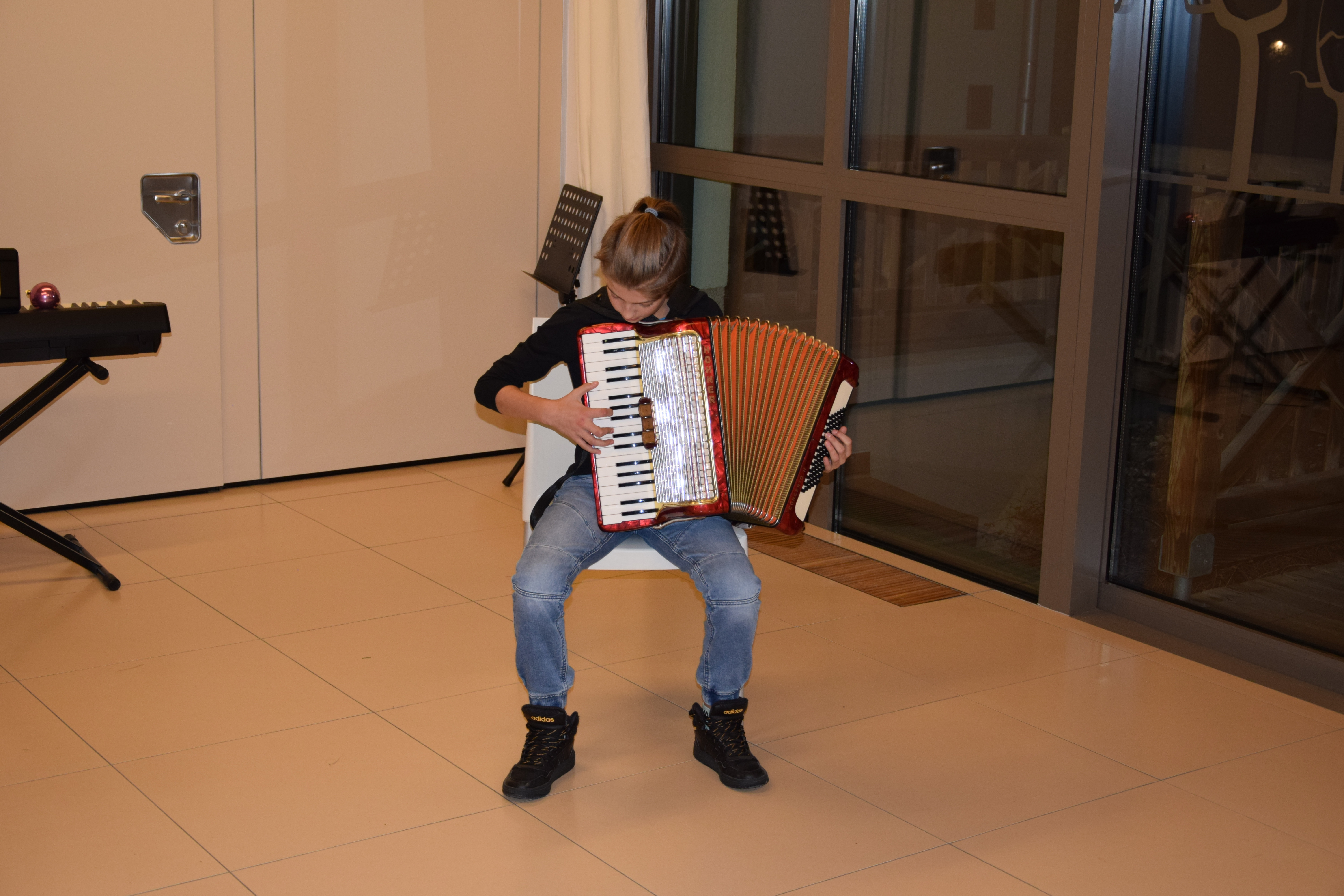 Slavnostni prižig lučk v avli