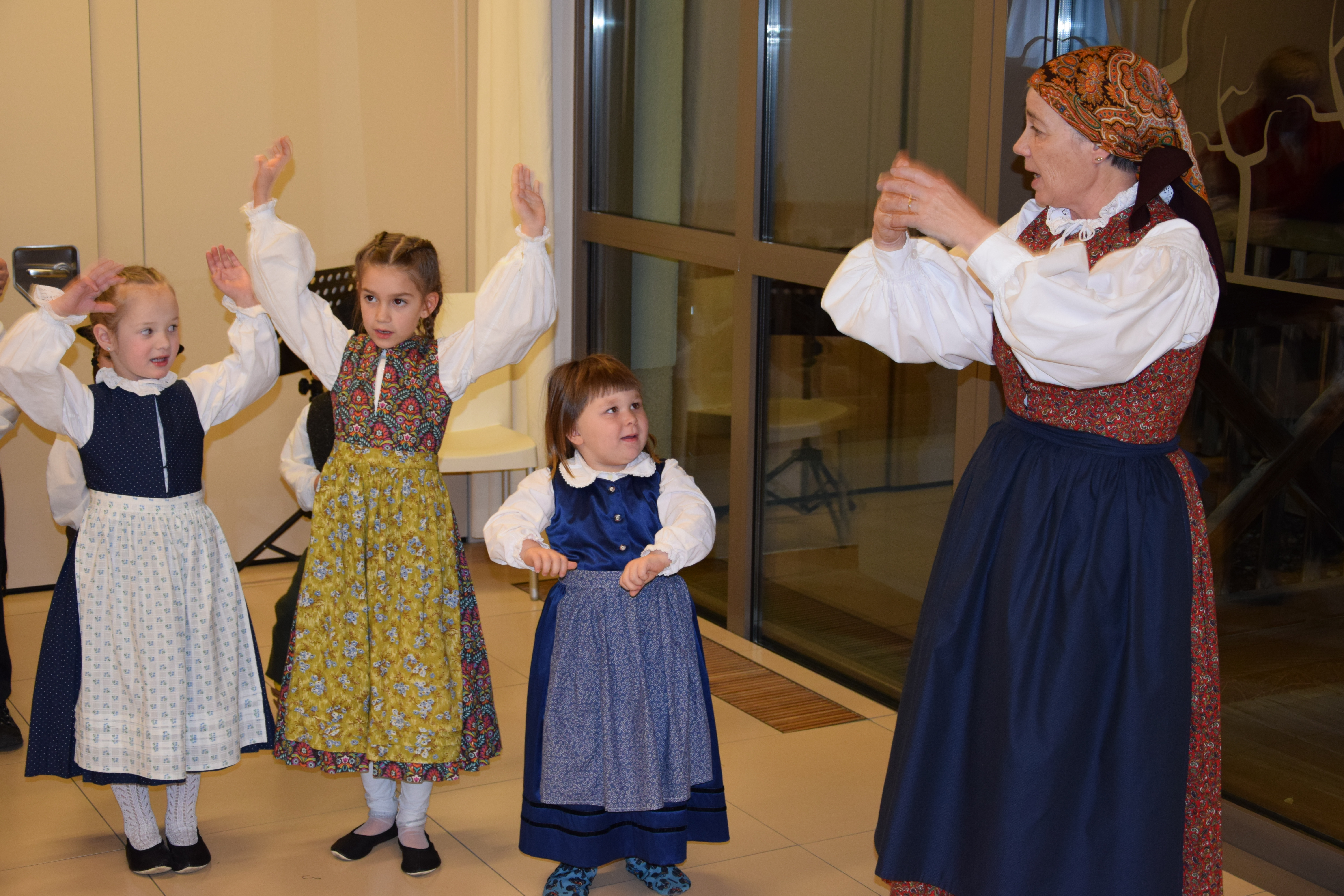 Slavnostni prižig lučk v avli