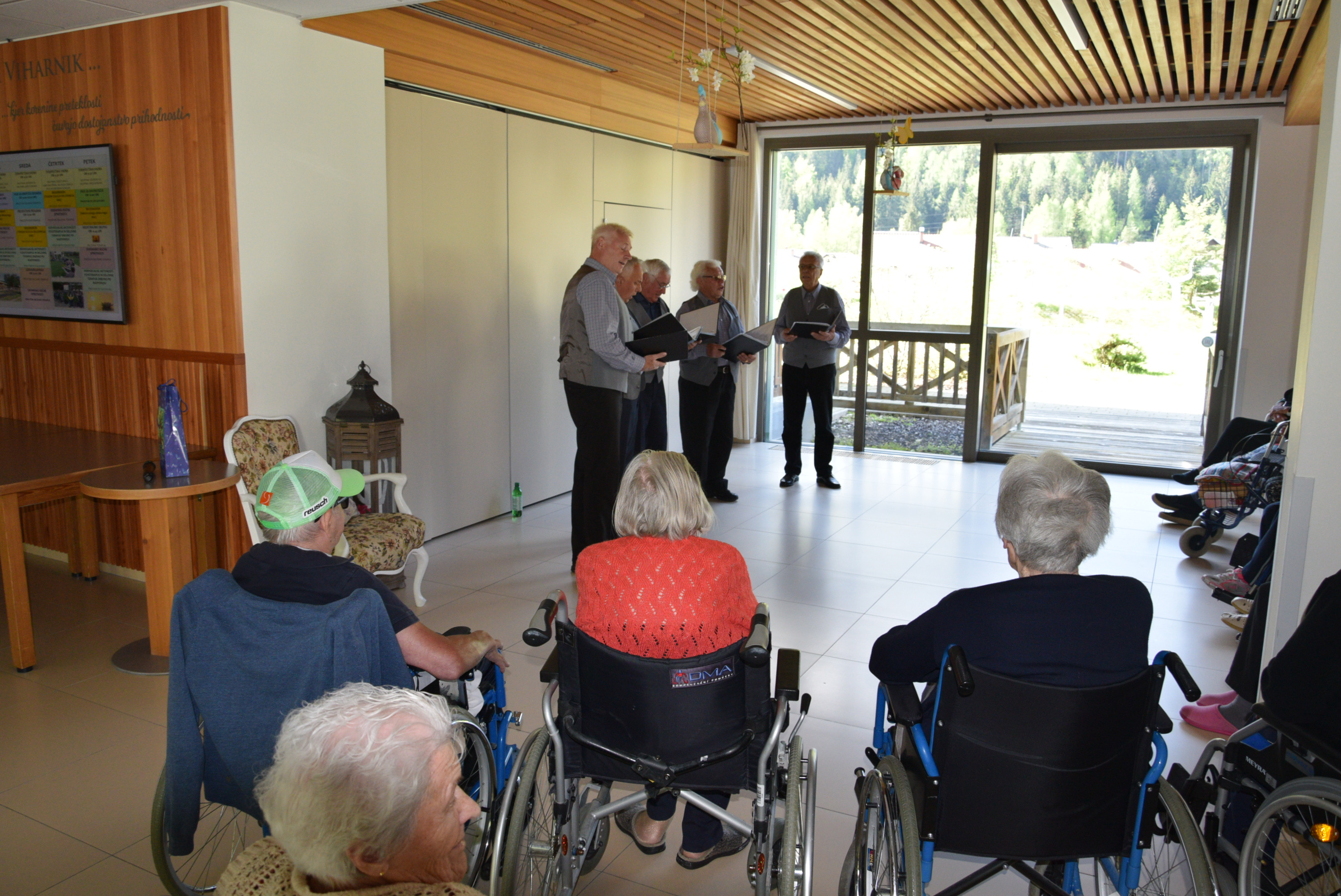 Slovenski teden v Viharniku