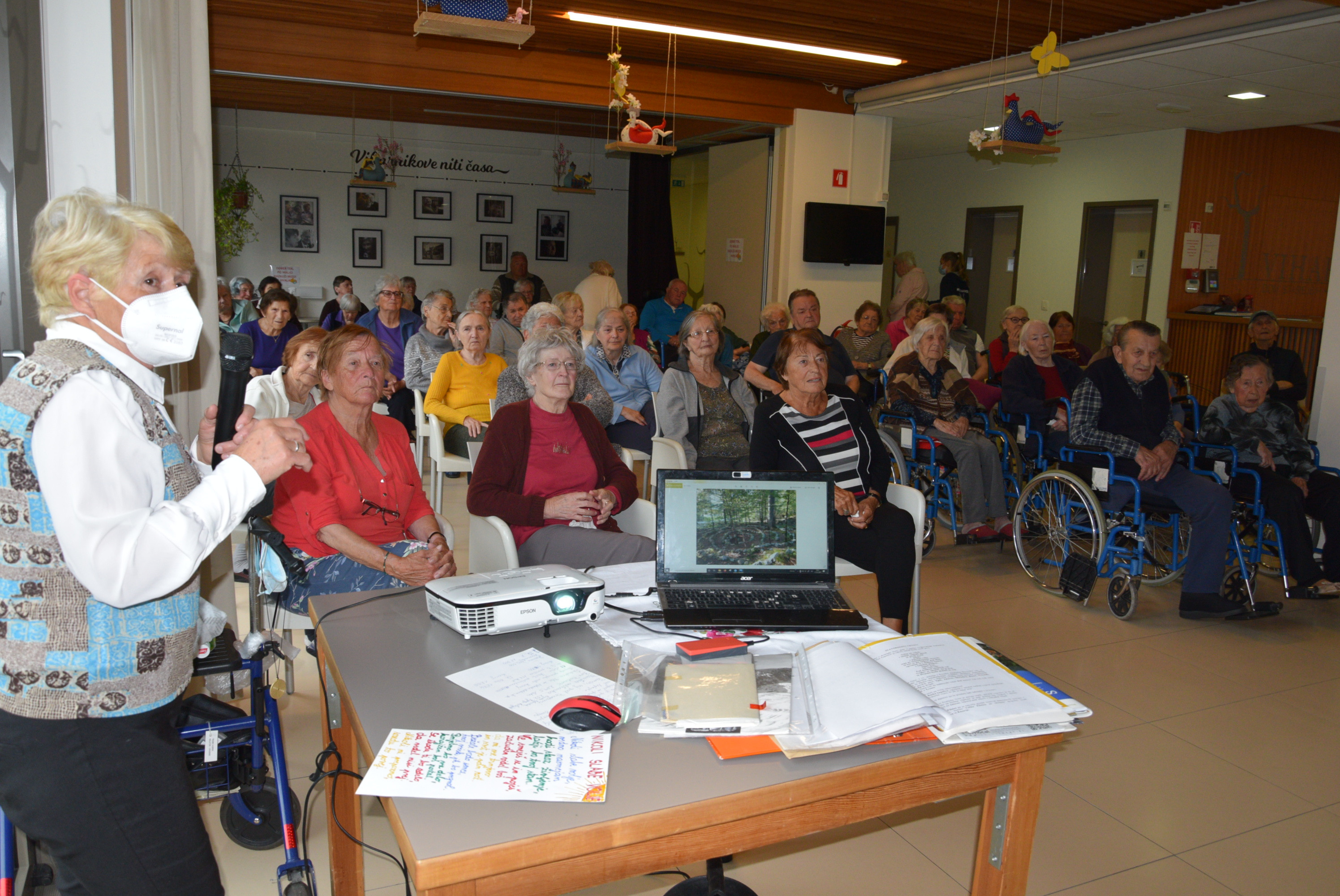 Slovenski teden v Viharniku