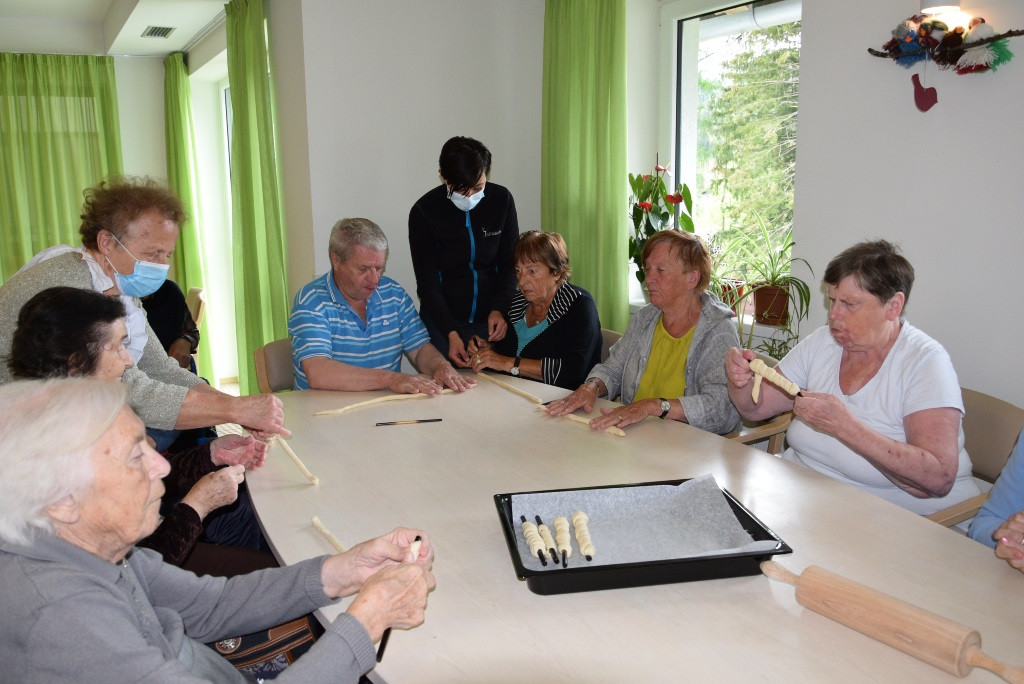 Slovenski teden v Viharniku