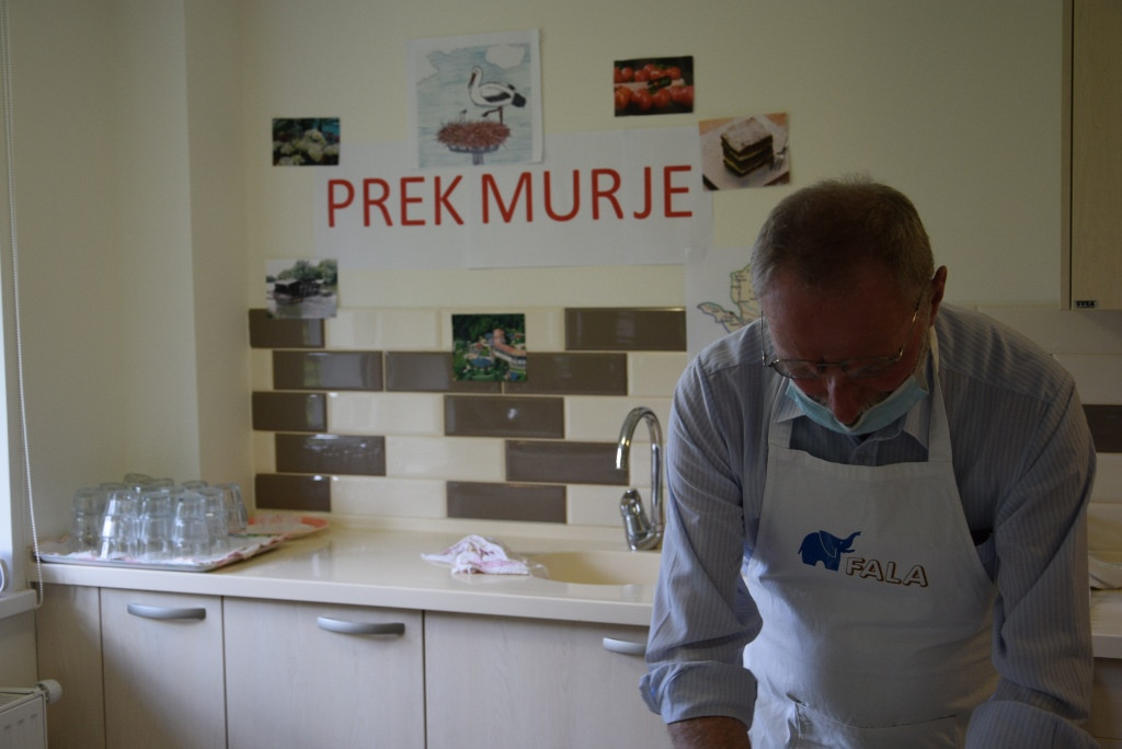 Slovenski teden v Viharniku