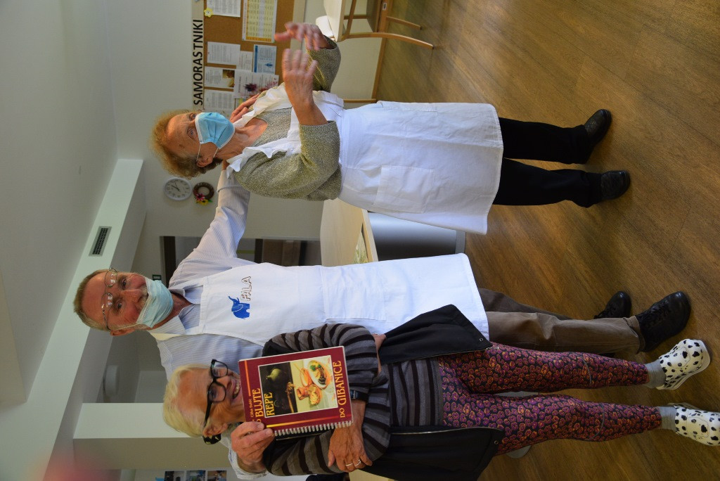 Slovenski teden v Viharniku