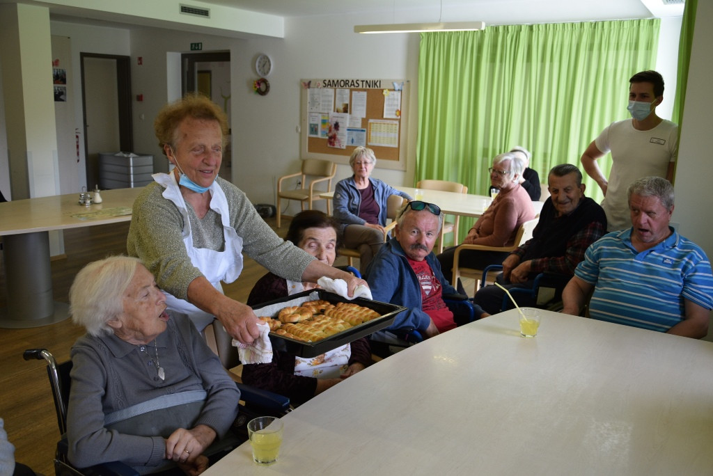 Slovenski teden v Viharniku