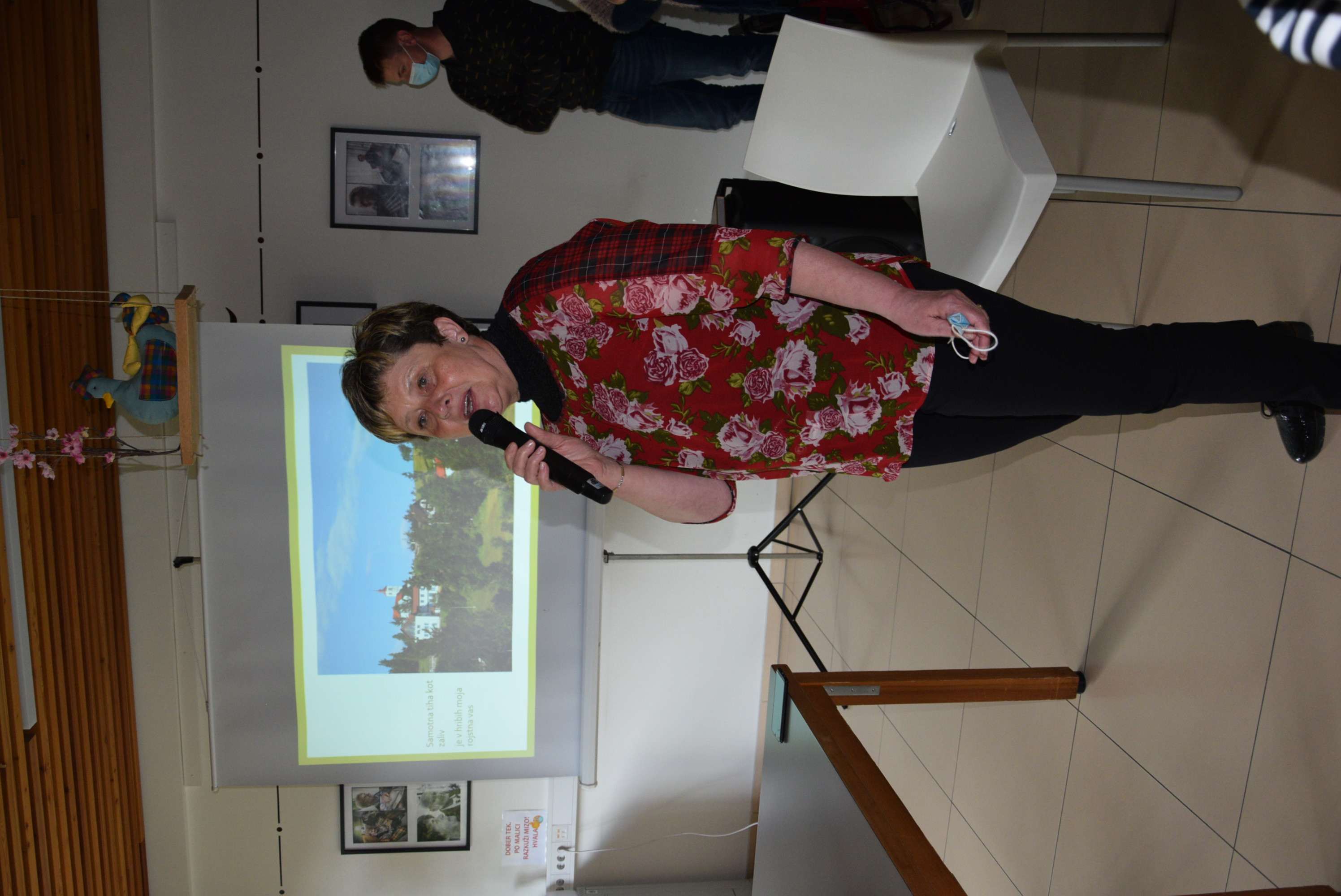 Slovenski teden v Viharniku