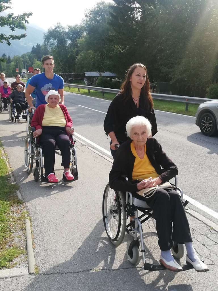 Sončno avgustovsko dopoldne