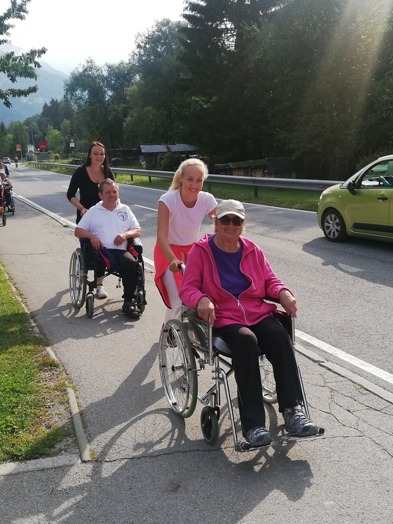 Sončno avgustovsko dopoldne