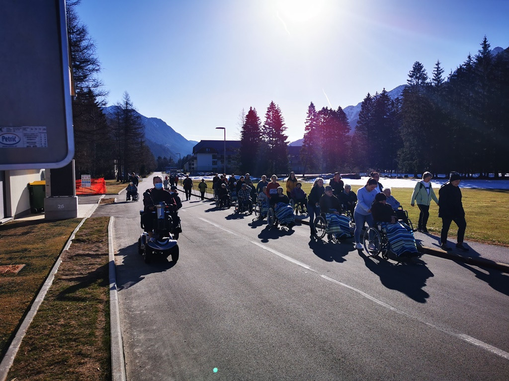 Spomladanski sprehod do Jasne