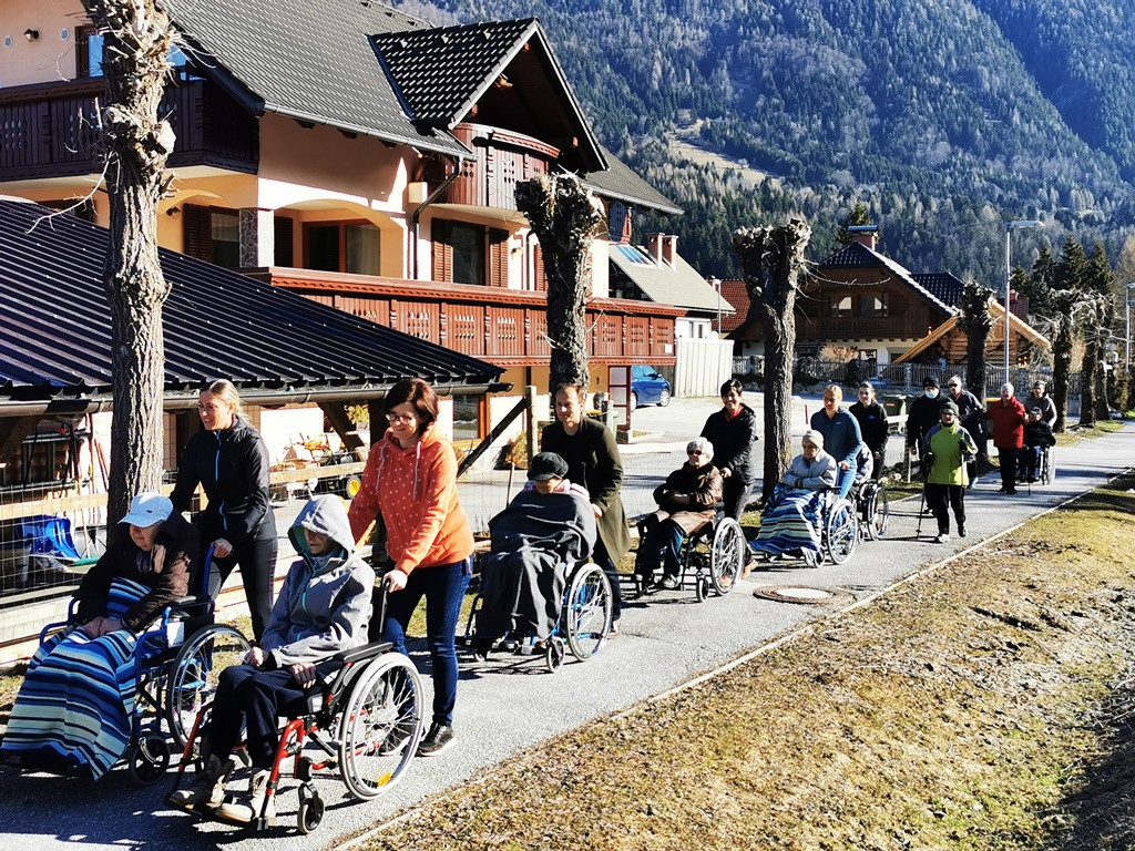 Spomladanski sprehod do Jasne