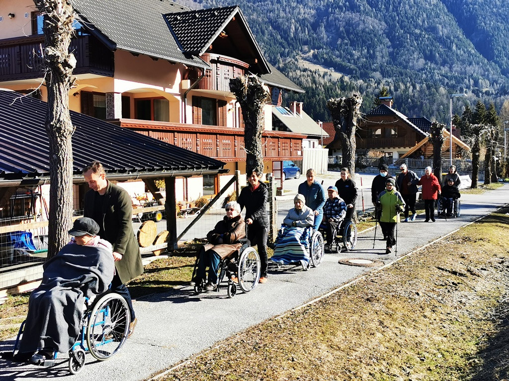 Spomladanski sprehod do Jasne