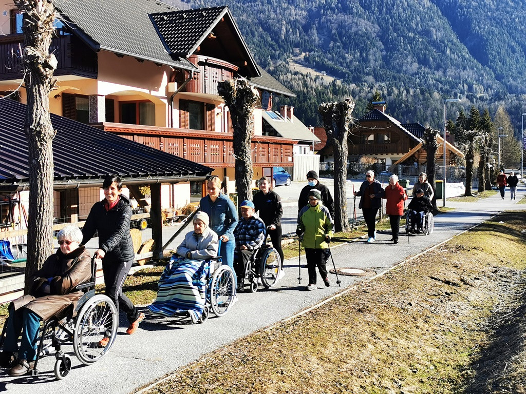 Spomladanski sprehod do Jasne