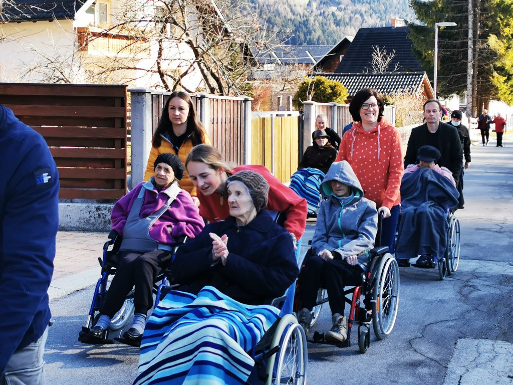 Spomladanski sprehod do Jasne