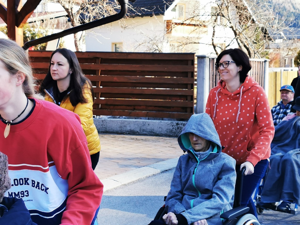 Spomladanski sprehod do Jasne