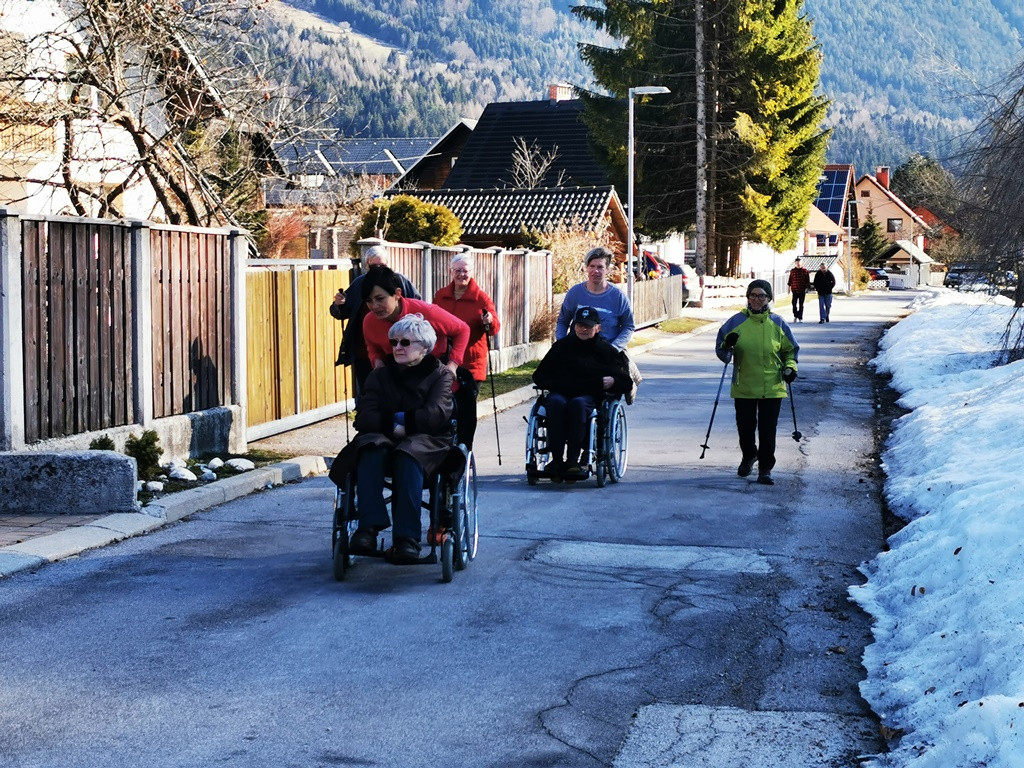 Spomladanski sprehod do Jasne