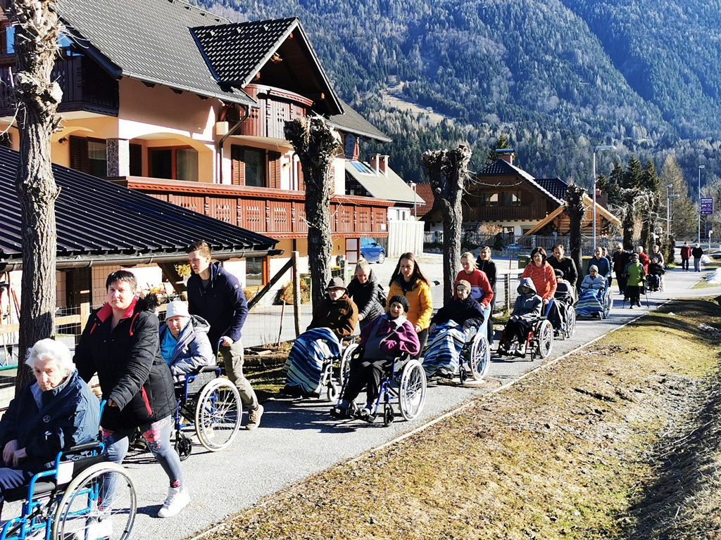 Spomladanski sprehod do Jasne