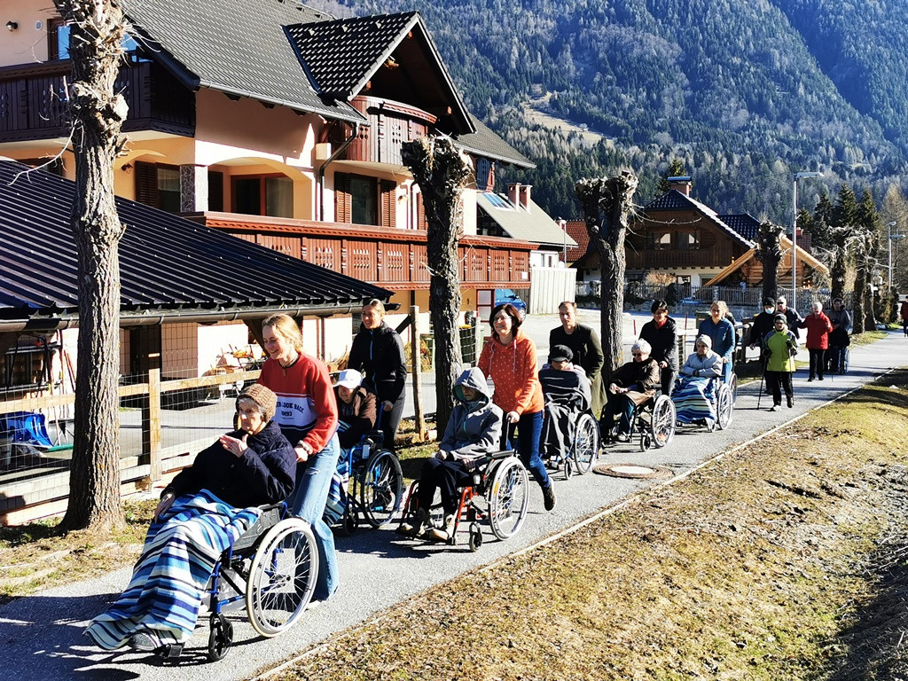 Spomladanski sprehod do Jasne