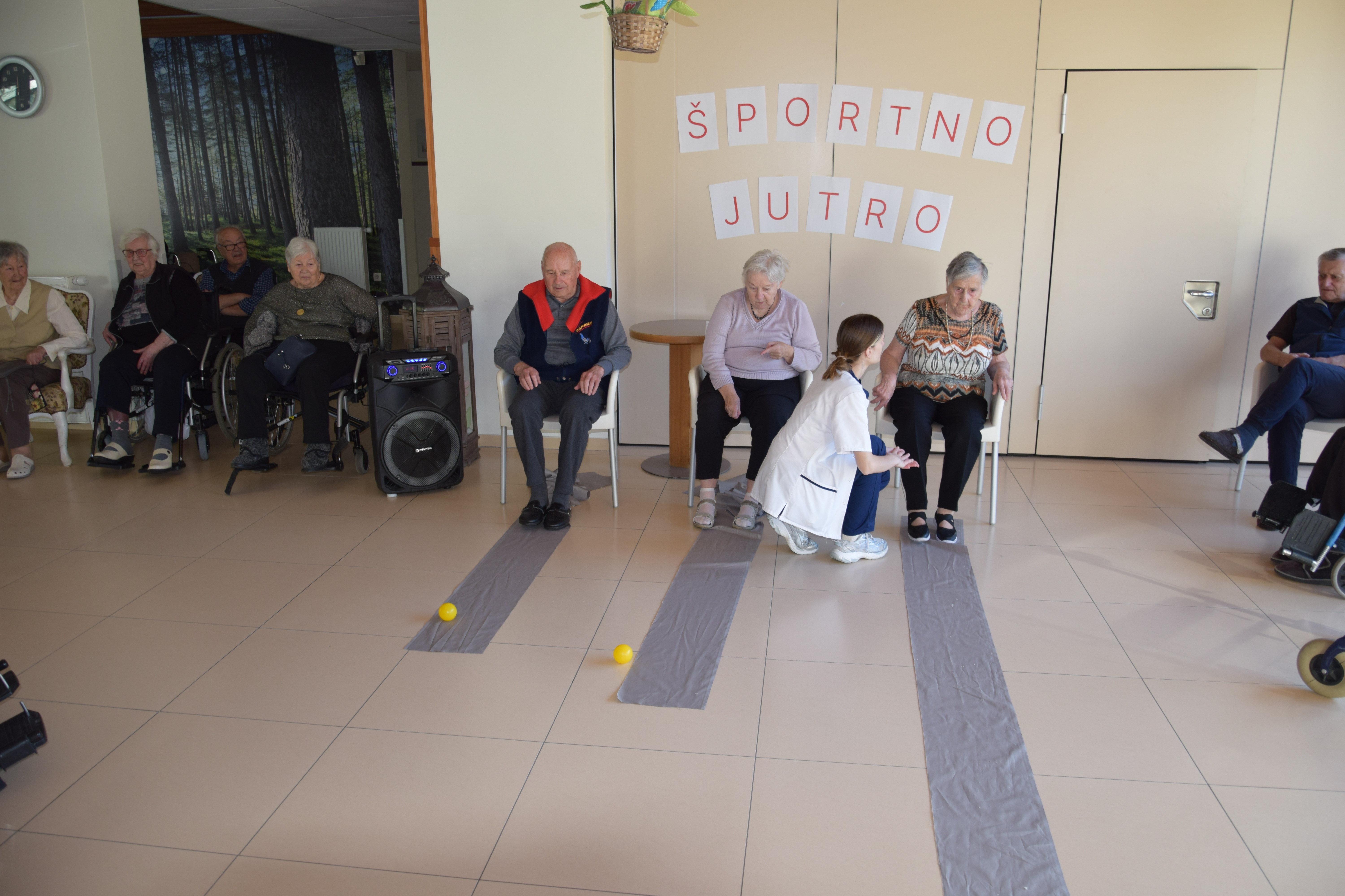 Športne igre v avli