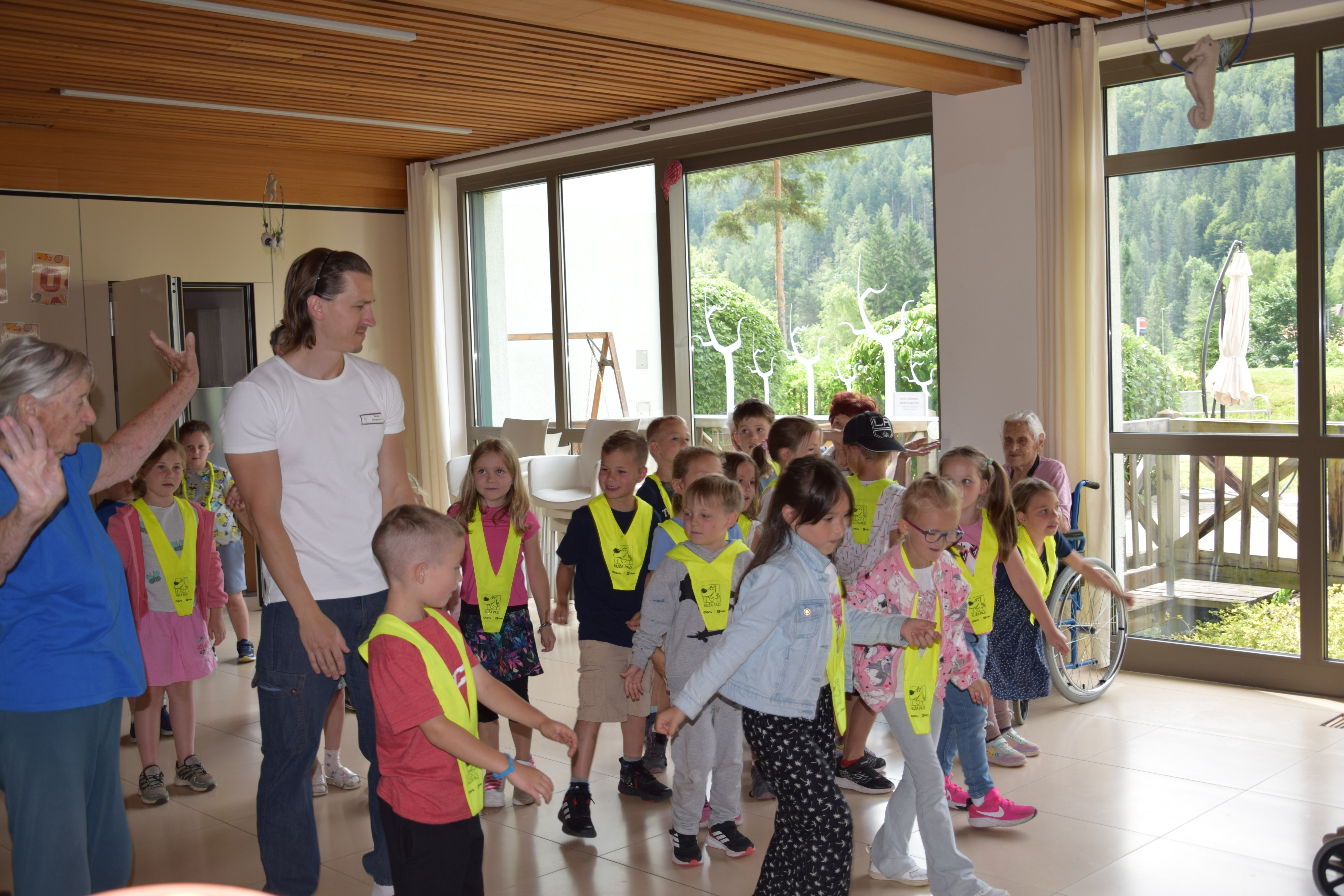 Športno jutro z učenci OŠ Mojstrana