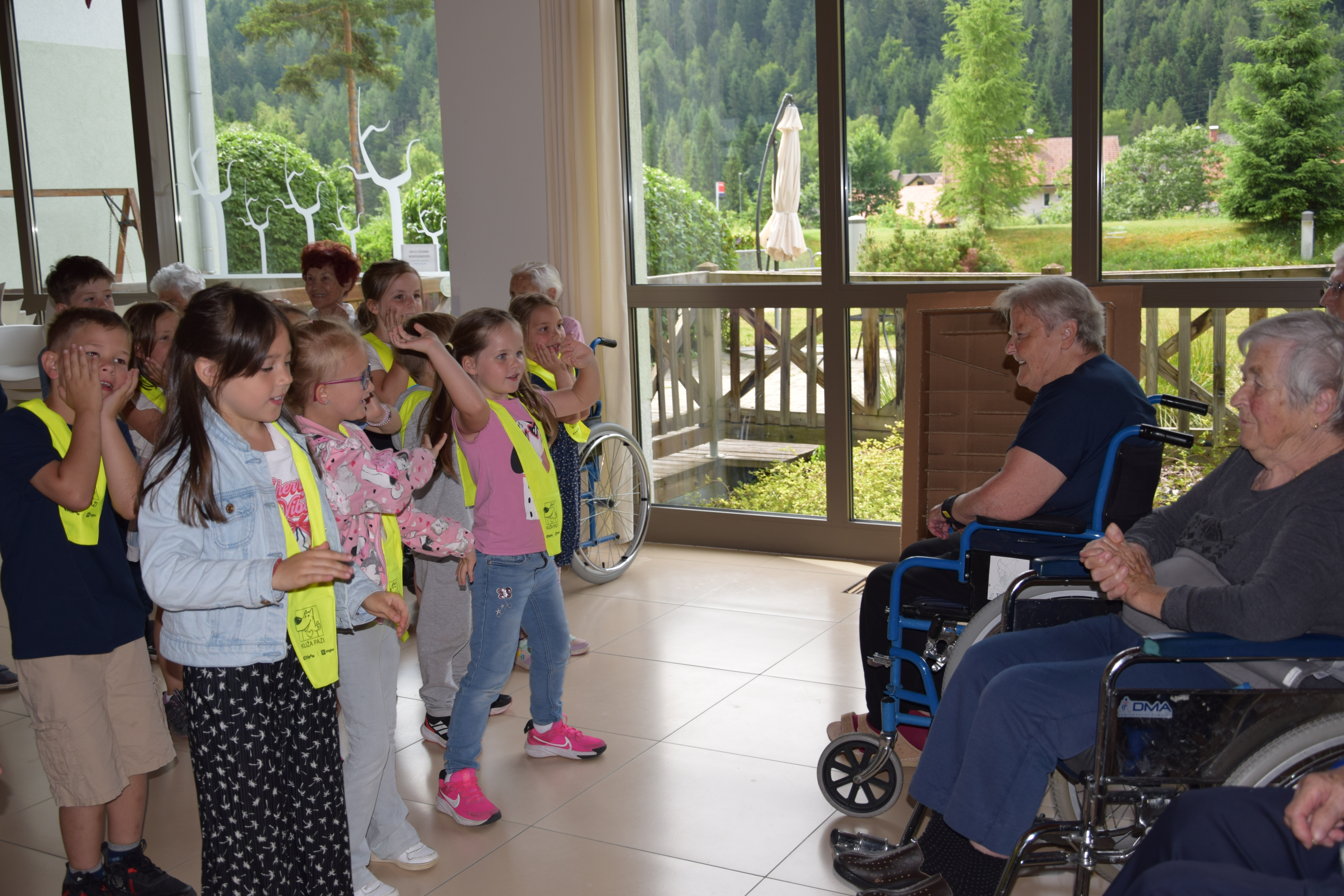 Športno jutro z učenci OŠ Mojstrana