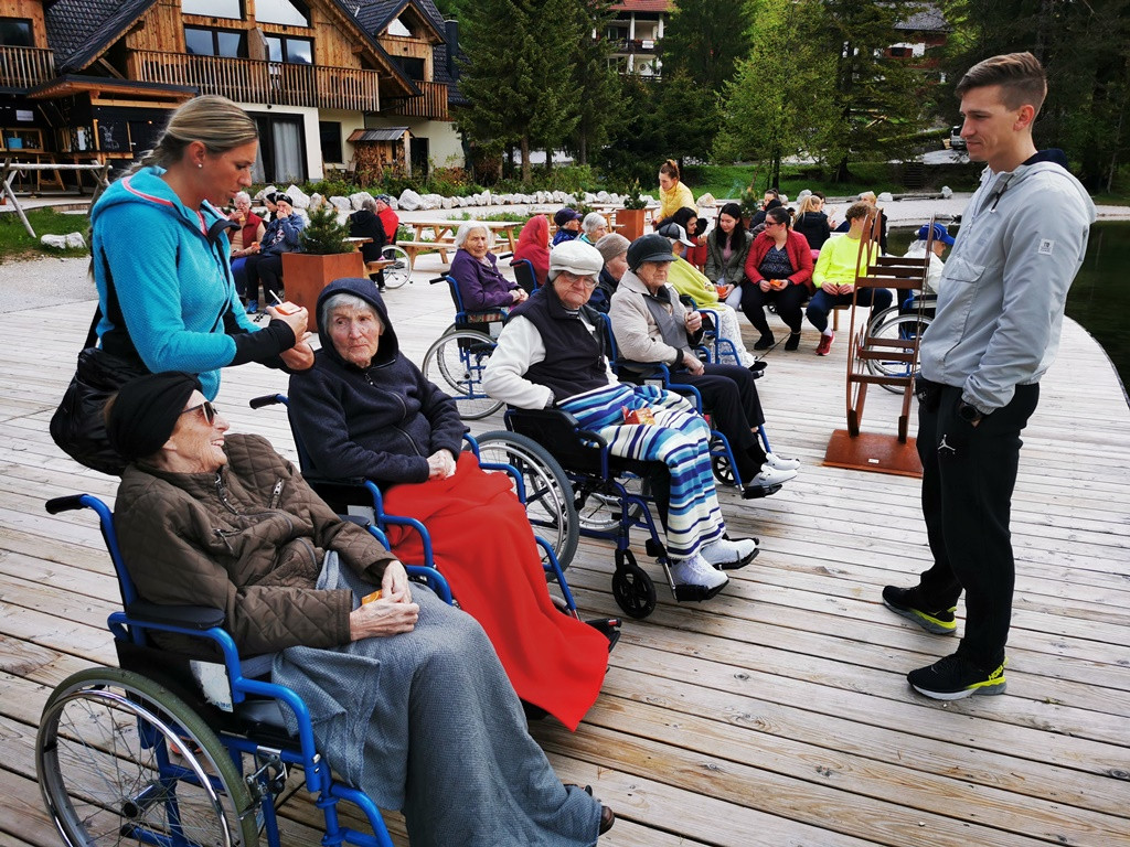 Sprehod »Dan Mladosti« do Jasne