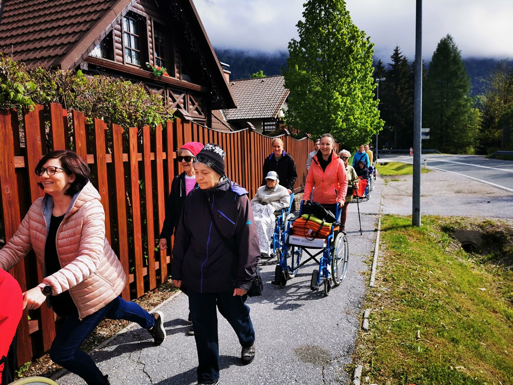 Sprehod »Dan Mladosti« do Jasne