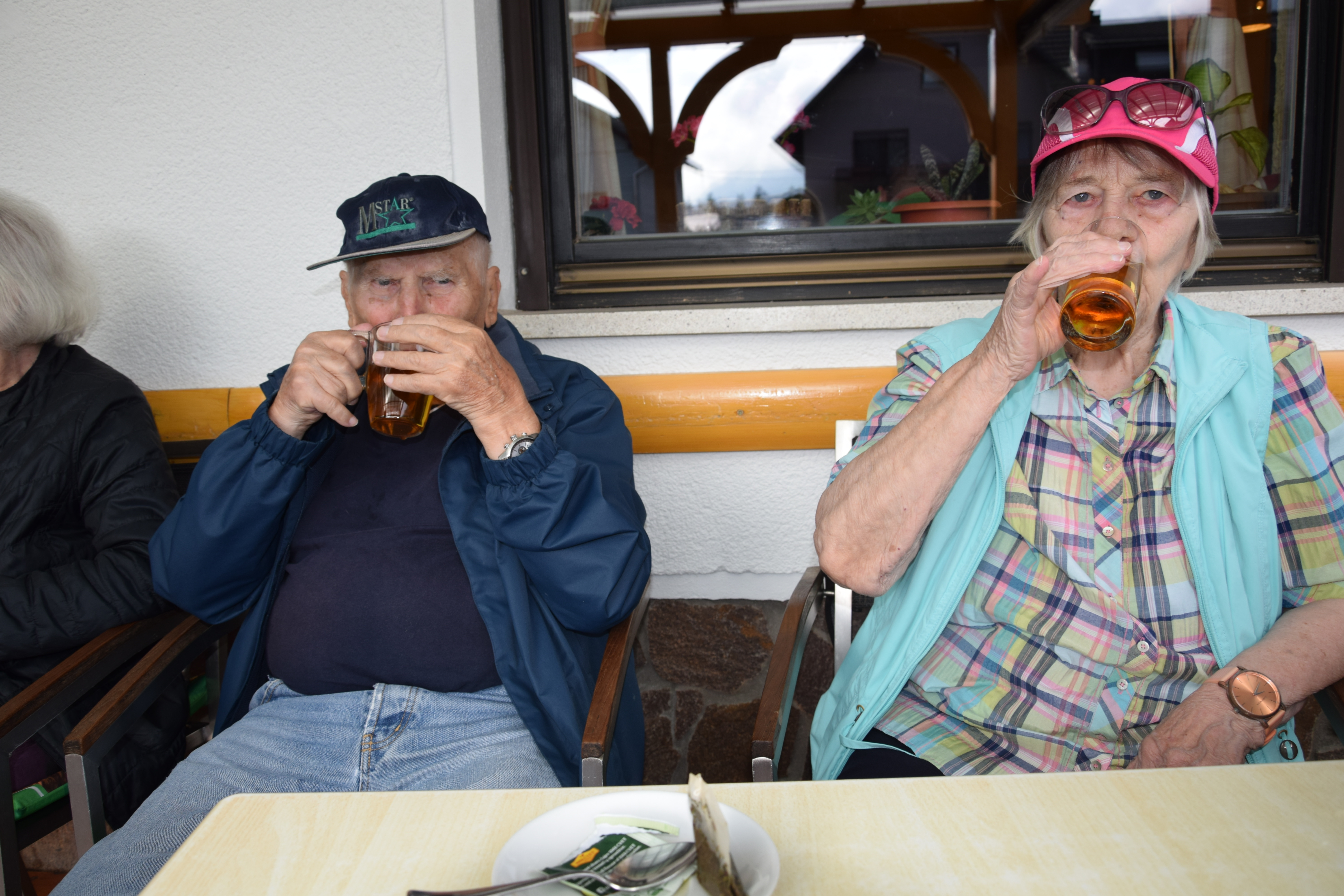 Sprehod po mestu in kavica