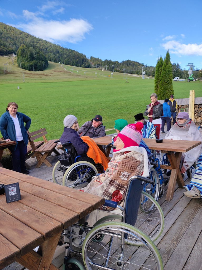 Sprehod za spomin do Jasne