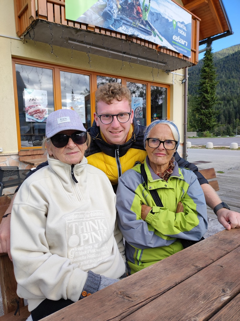 Sprehod za spomin do Jasne