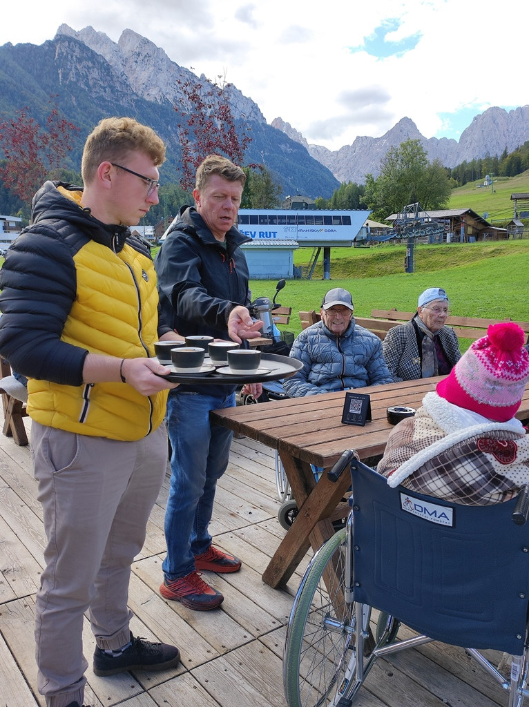 Sprehod za spomin do Jasne