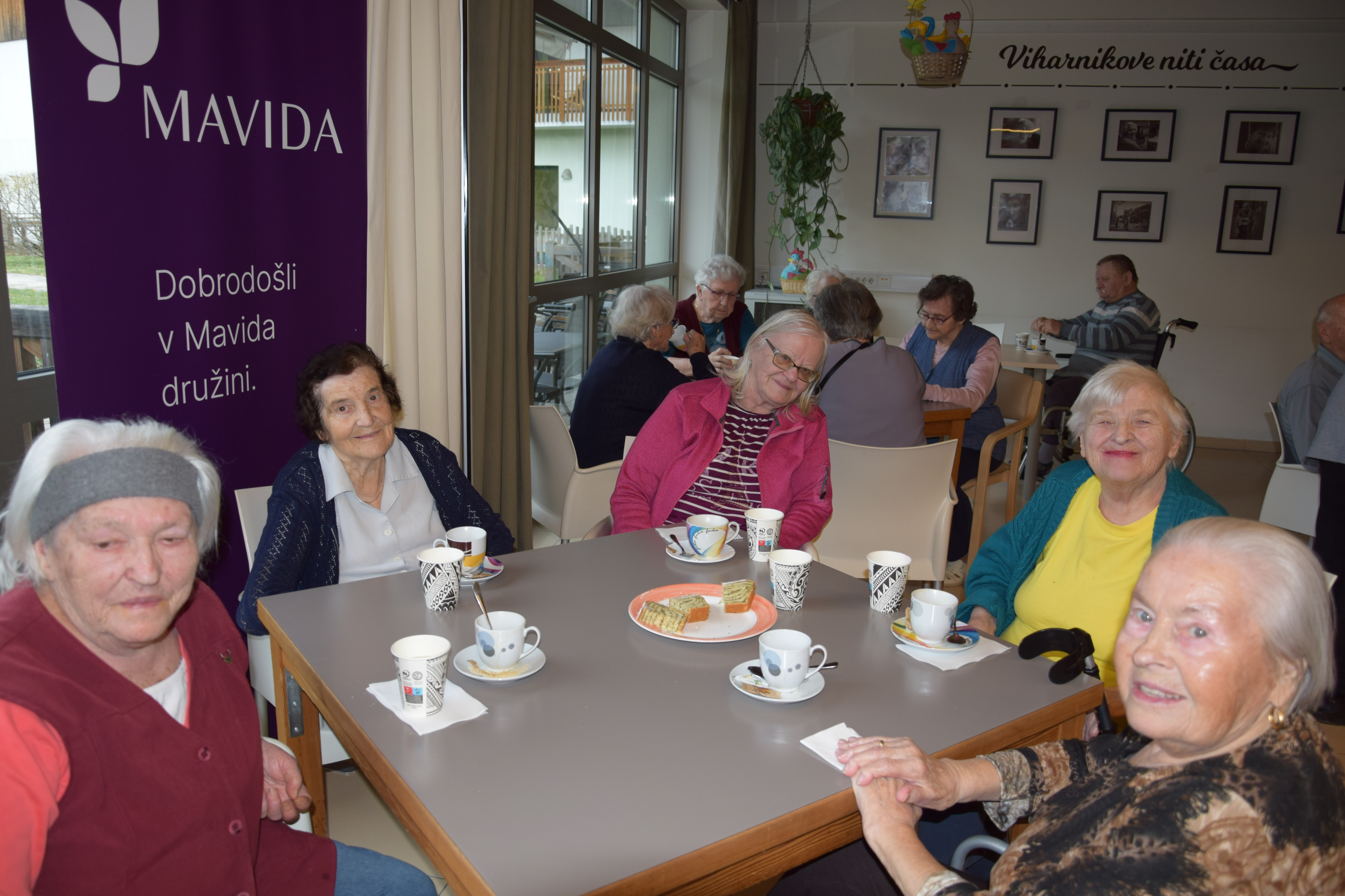 Ta veseli četrtek v avli