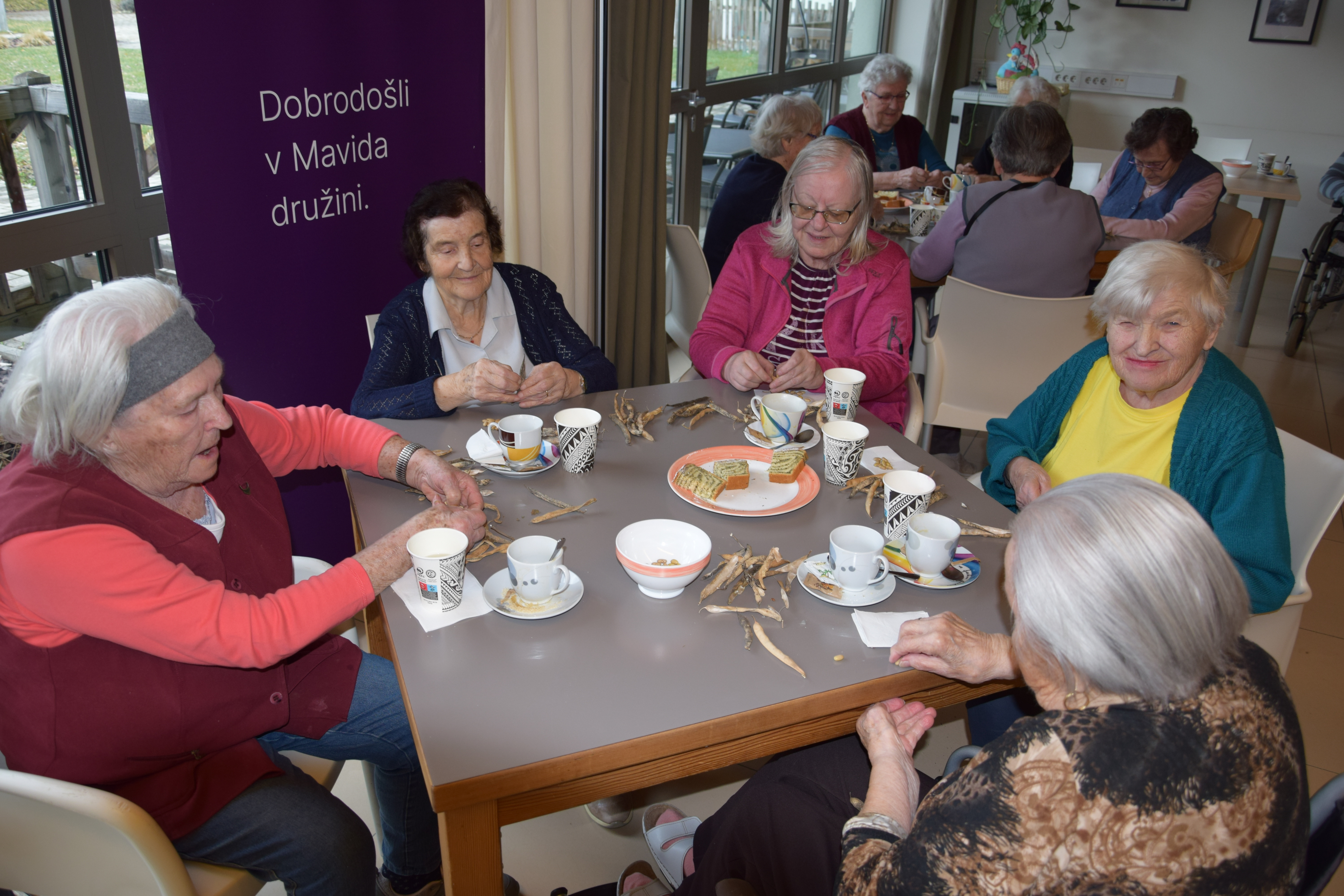 Ta veseli četrtek v avli