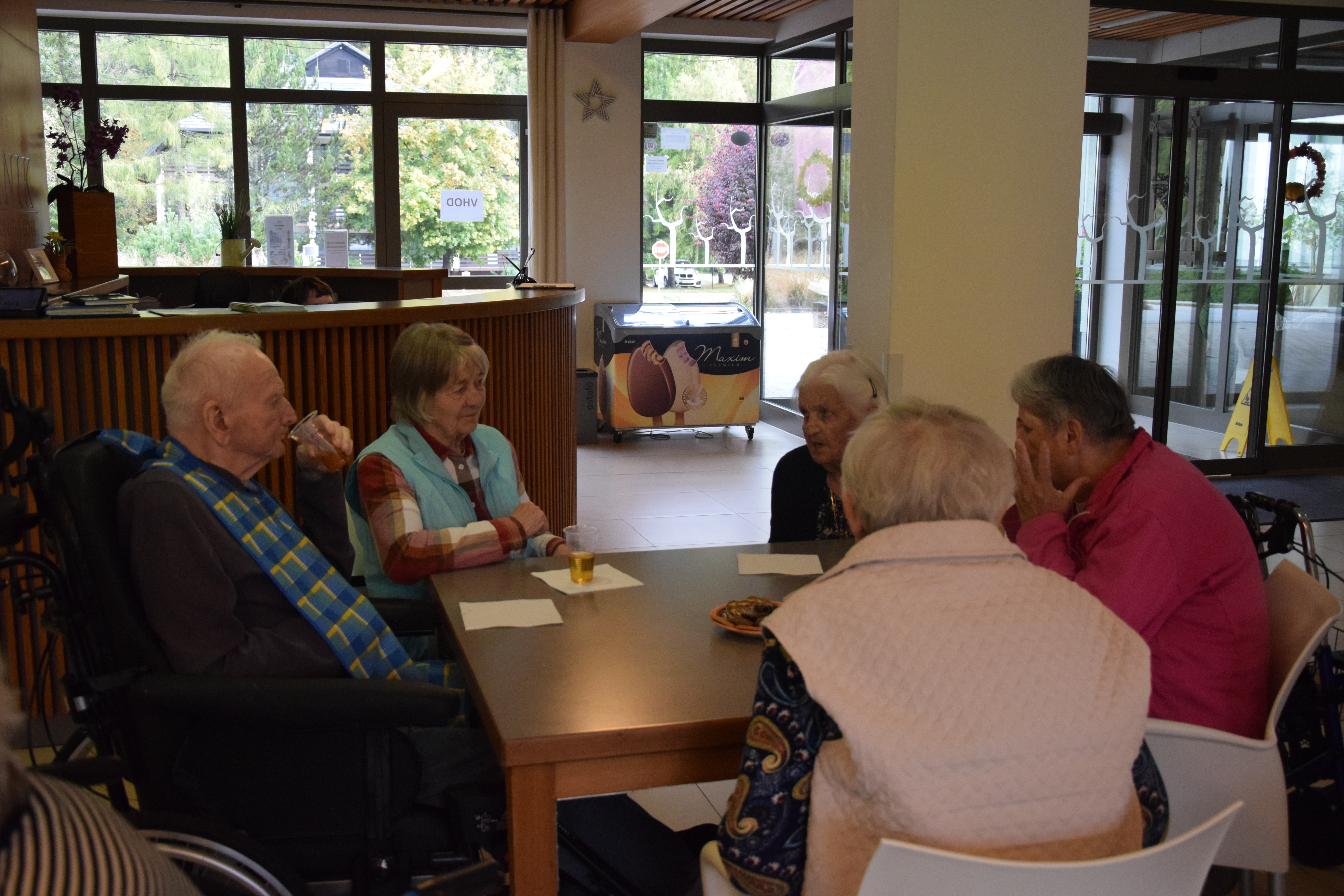 Ta veseli četrtek v avli