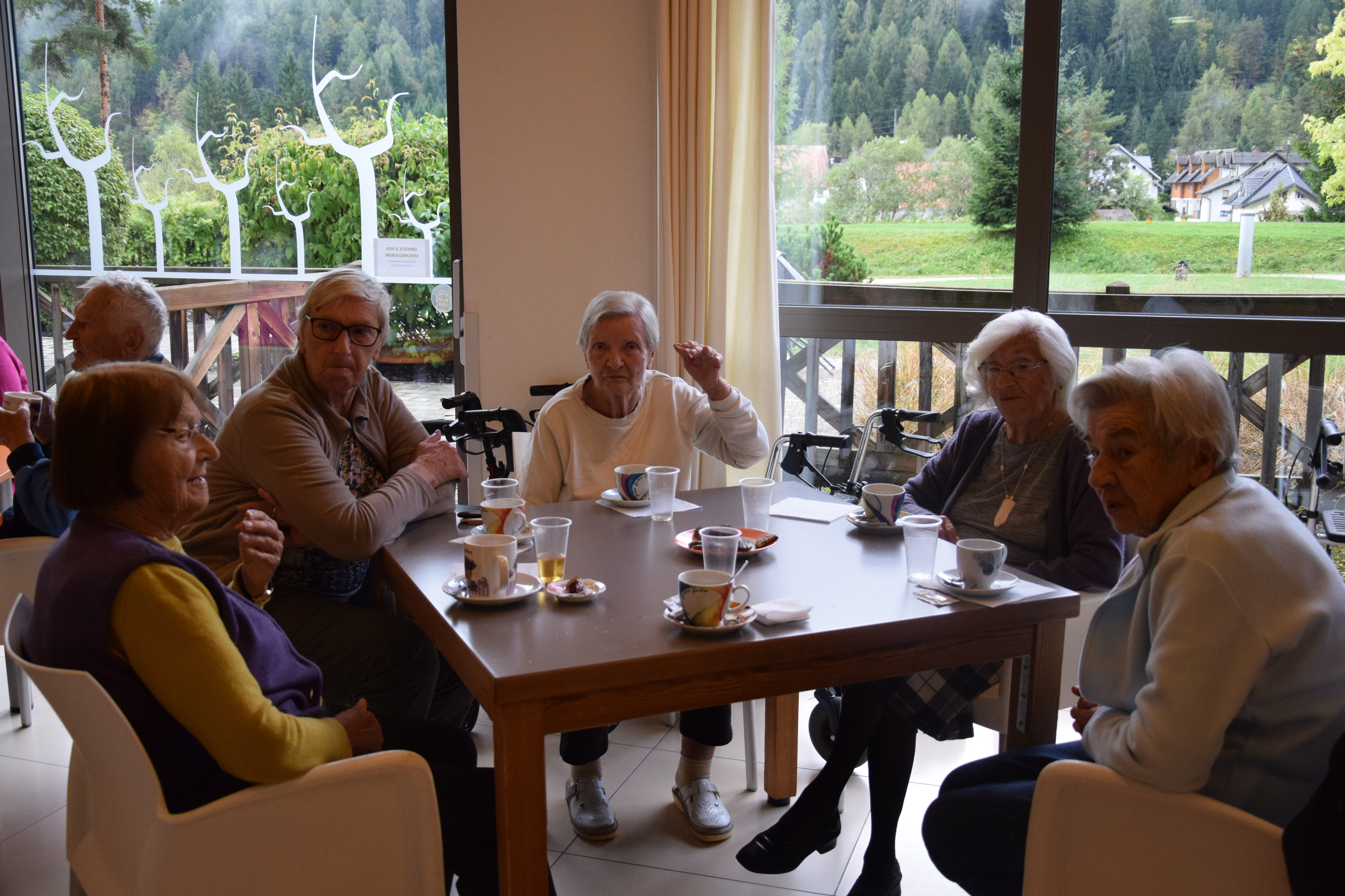 Ta veseli četrtek v avli