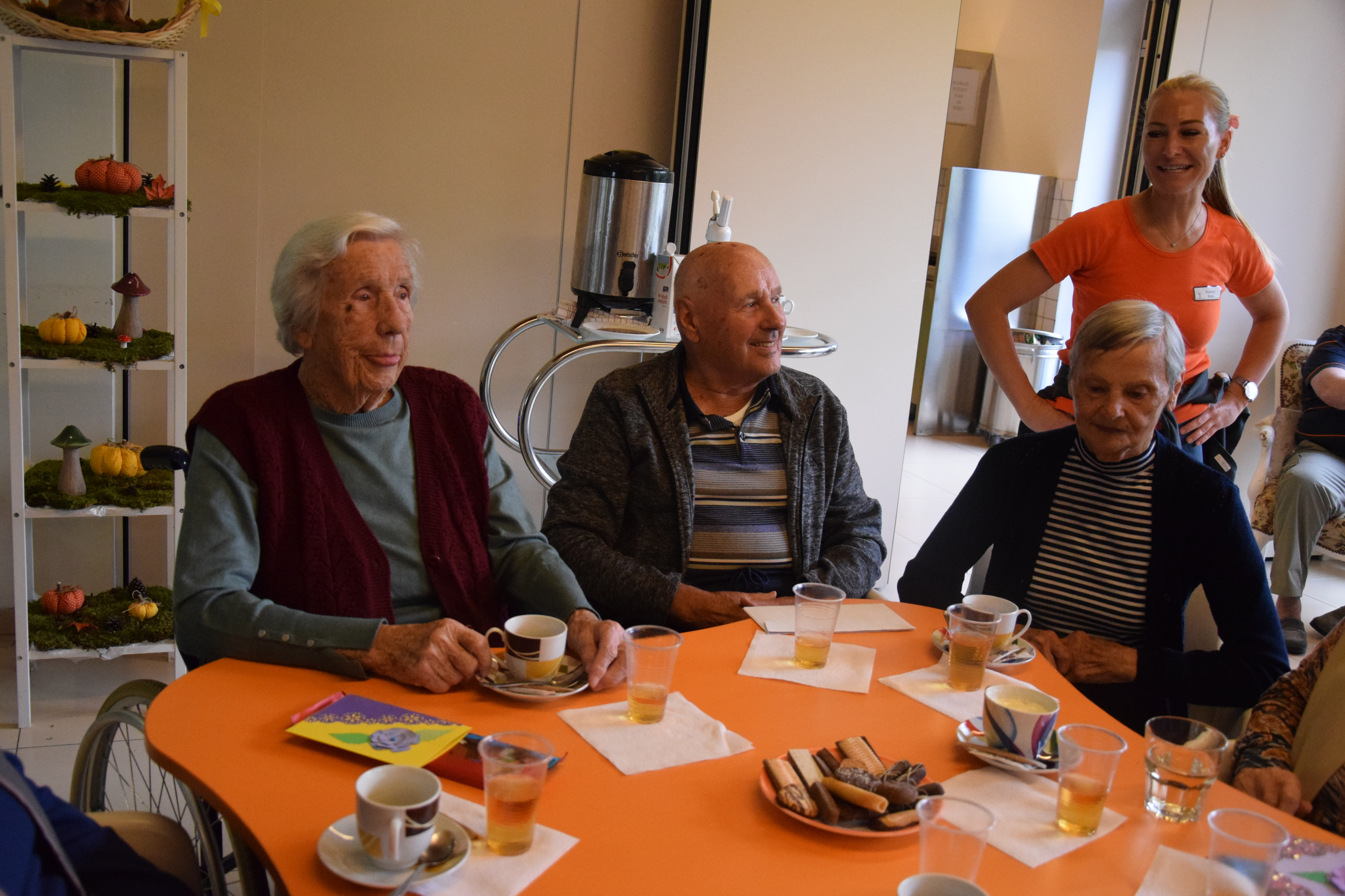 Ta veseli četrtek v avli