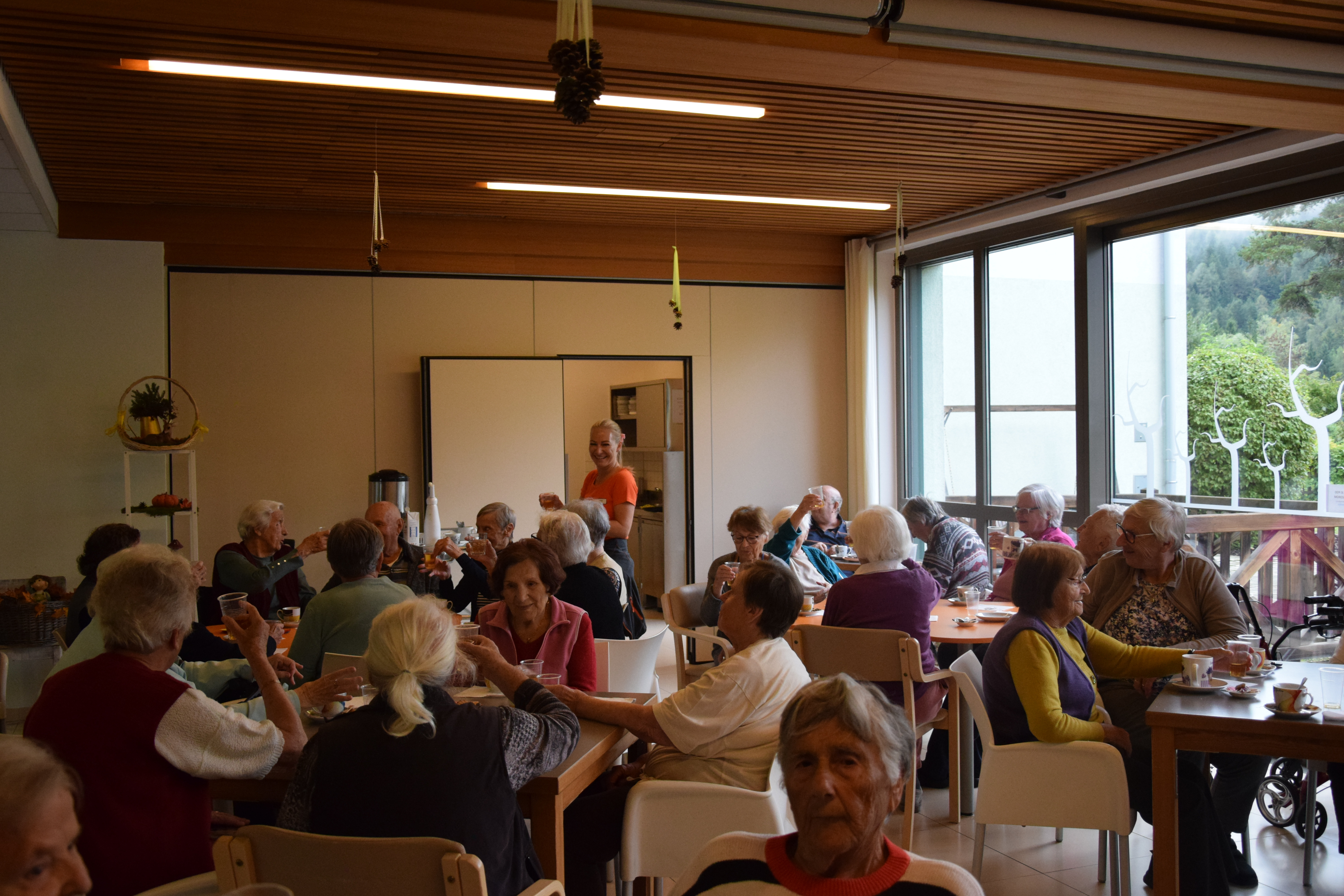 Ta veseli četrtek v avli