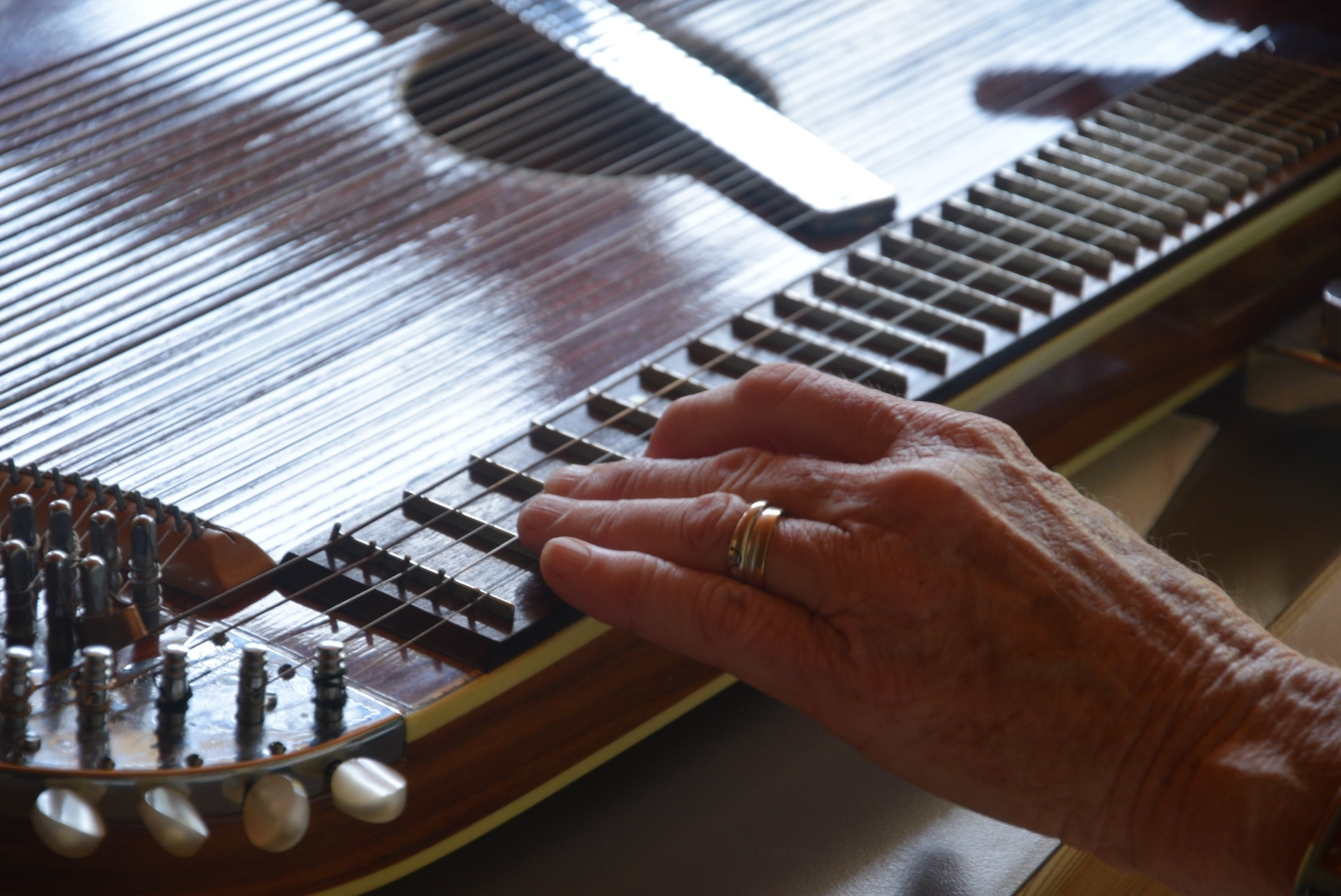 Ta veseli petek, 13.