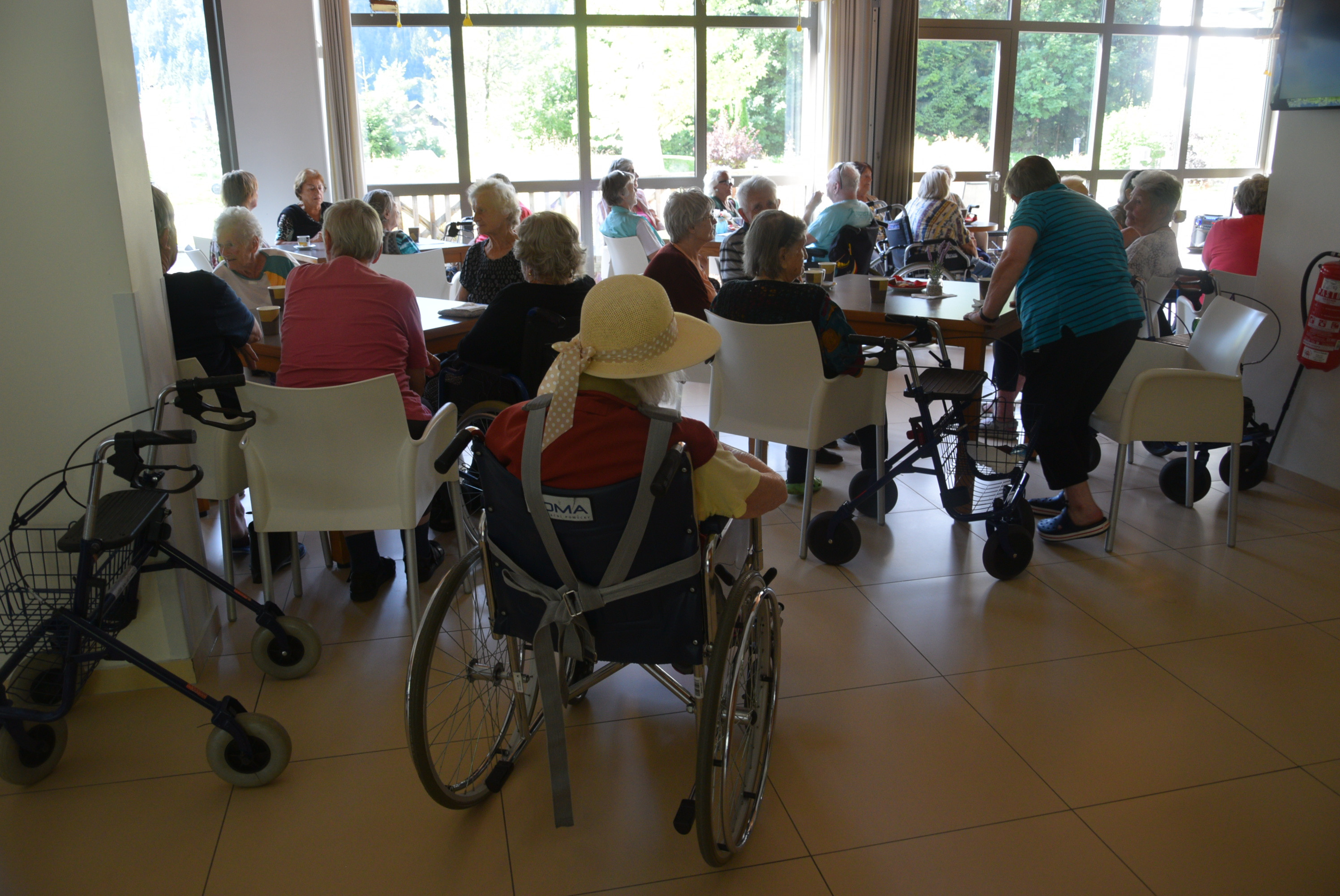 Ta veseli petek, 13.