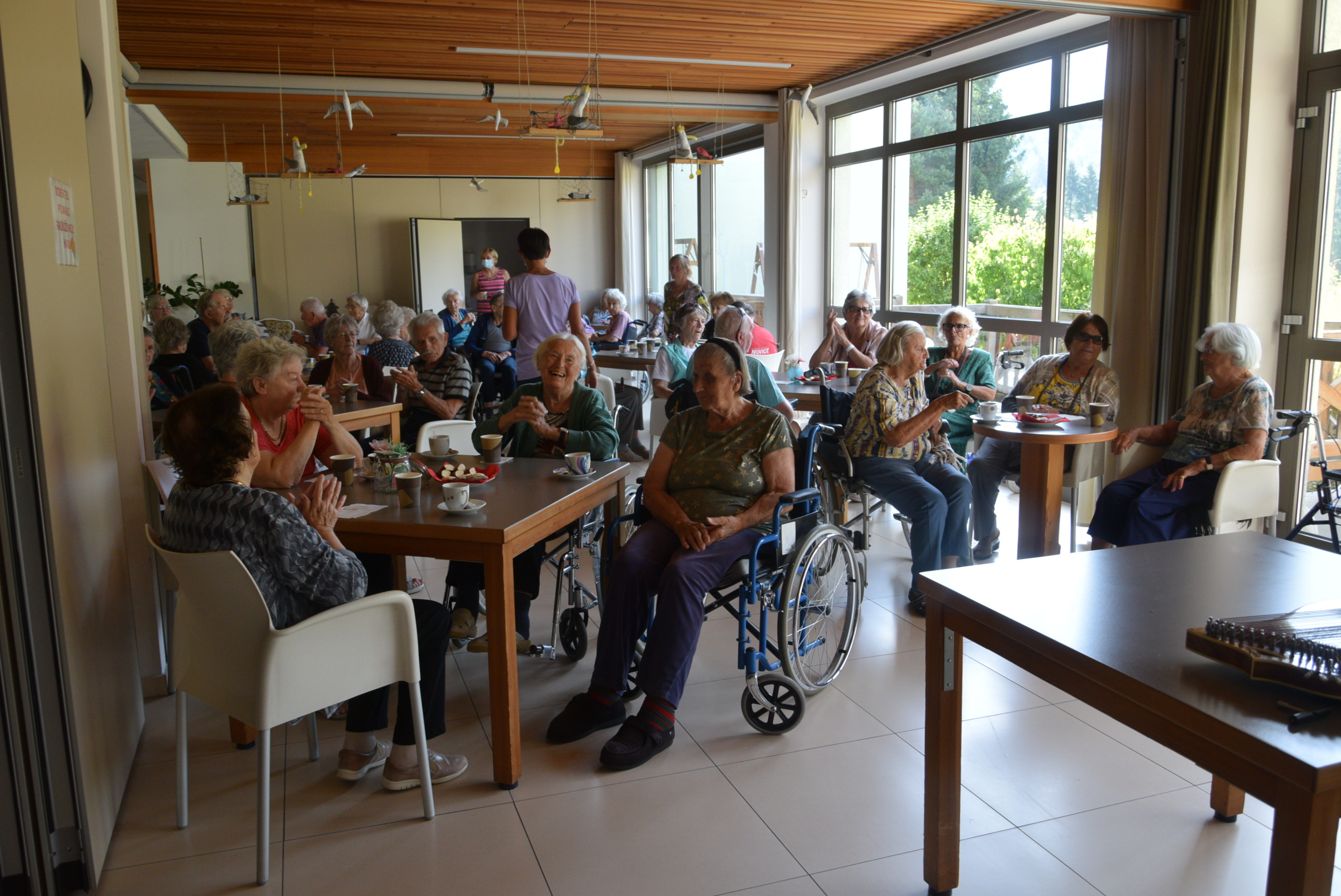 Ta veseli petek, 13.