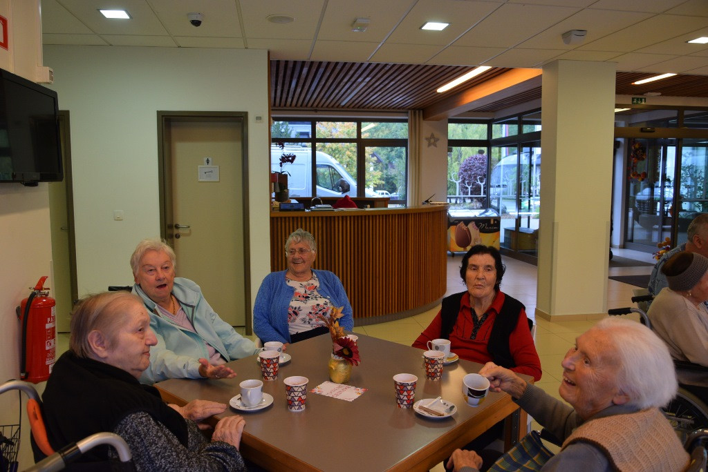 Ta veseli petek in klapa Gallus