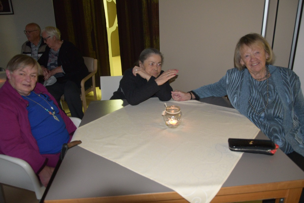 Ta veseli petek in klapa Gallus (Mednarodni dan starejših)