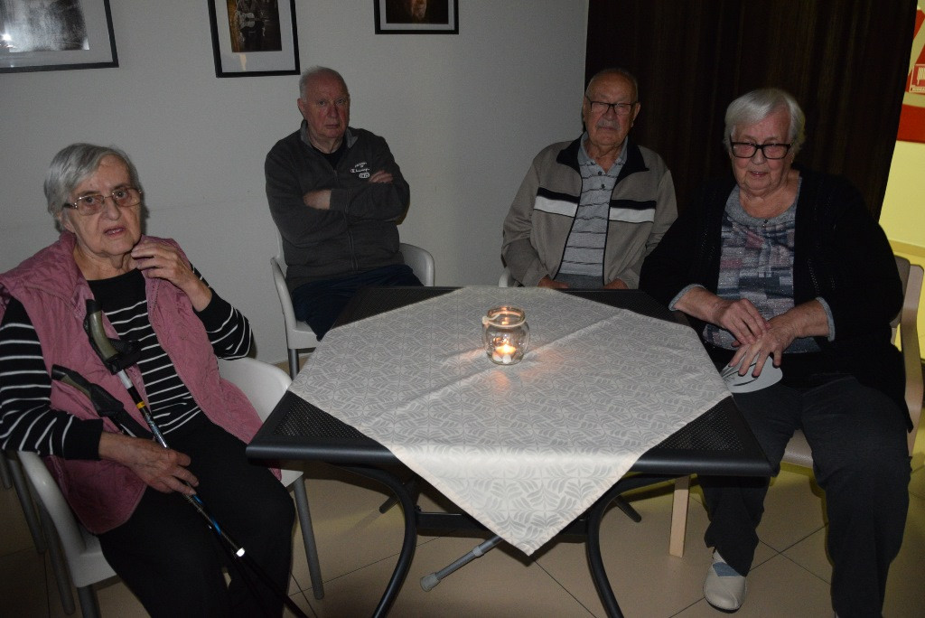 Ta veseli petek in klapa Gallus (Mednarodni dan starejših)