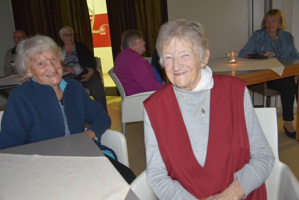 Ta veseli petek in klapa Gallus (Mednarodni dan starejših)