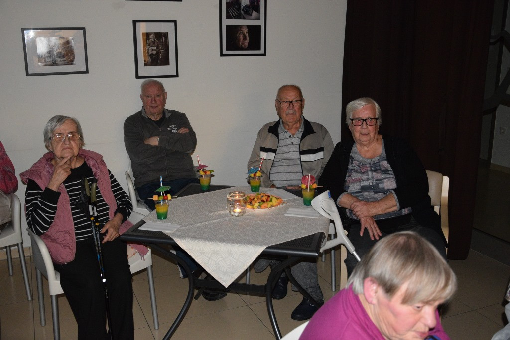 Ta veseli petek in klapa Gallus (Mednarodni dan starejših)