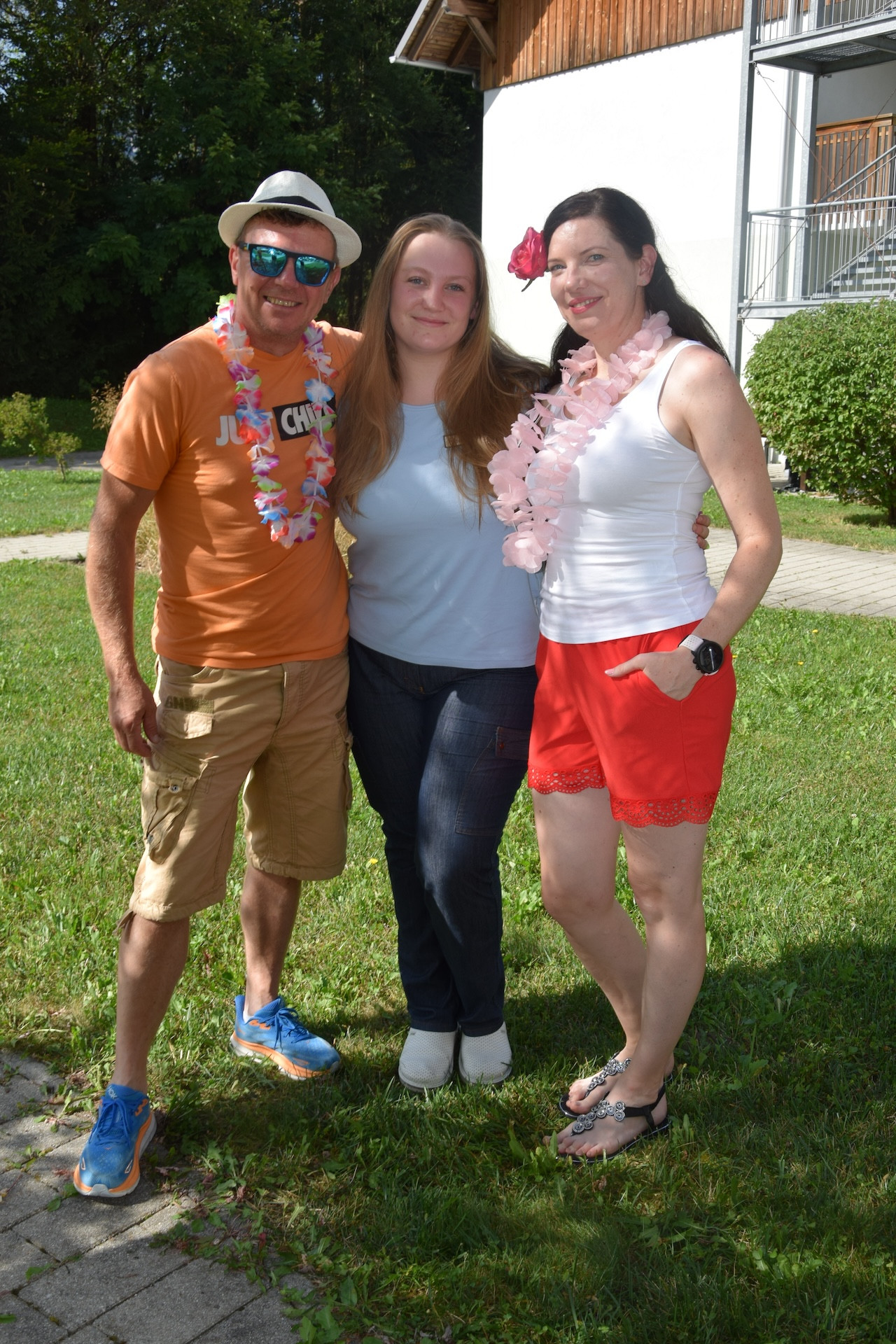 Ta veseli petek - Tropski viharnik