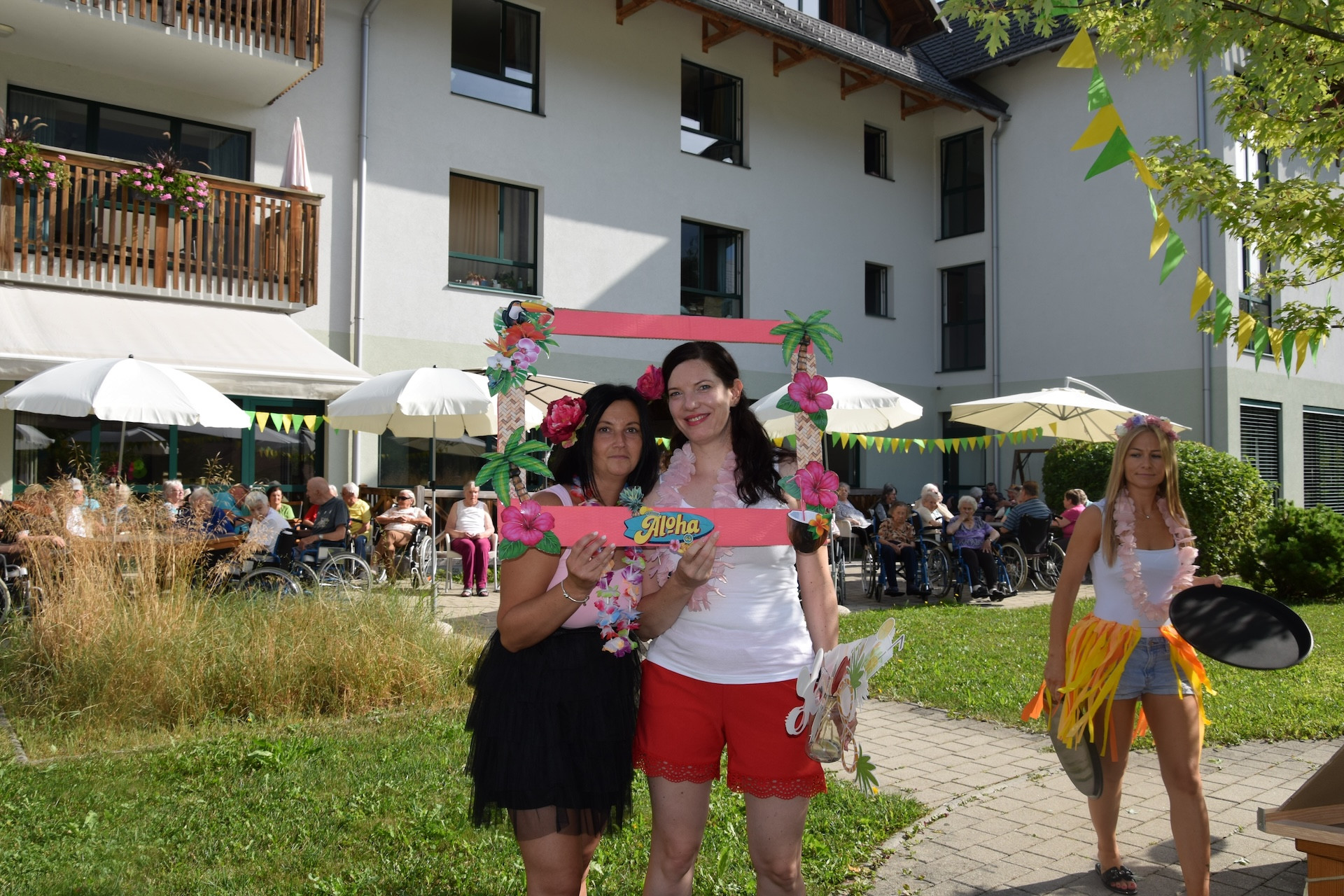 Ta veseli petek - Tropski viharnik