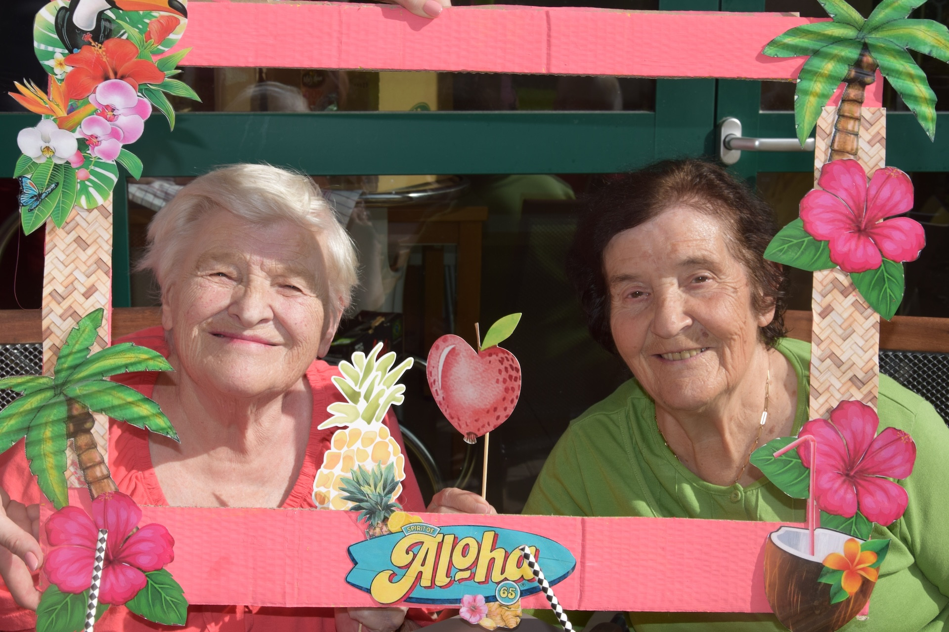 Ta veseli petek - Tropski viharnik